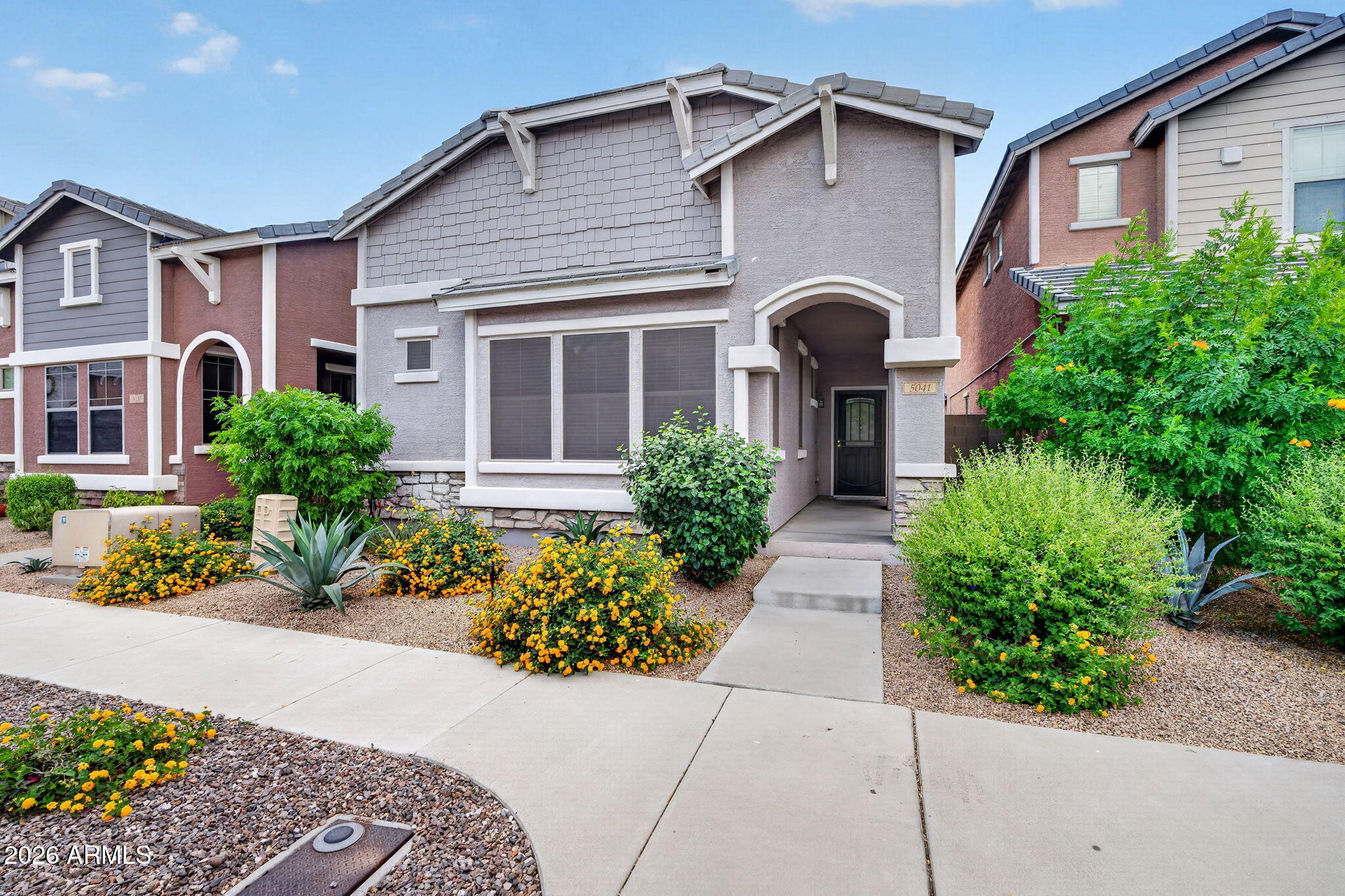 Welcome home! This gem is nestled in the charming Arrowhead Villas community! Whether you're a first-time buyer looking for the perfect place to call home or an investor seeking a turnkey rental, this 3-bedroom, 2.5-bathroom two-story is a fantastic spot.

Step inside and feel the care that has gone into this home. The upstairs features a beautifully renovated bathroom, adding a fresh, modern touch. A generously sized storage space upstairs is a true standout -- perfect for keeping life organized and clutter-free.

Outside, the low-maintenance yard means more time enjoying your weekends and less time doing yard work -- ideal for busy professionals and families alike. And with convenient access to the 101, commuting and running errands has never been easier. Welcome to this well-maintained gem nestled in the charming Arrowhead Villas community! Whether you're a first-time buyer looking for the perfect place to call home or an investor seeking a turnkey rental, this 3-bedroom, 2.5-bathroom two-story is a rare find at an accessible price point.
Step inside and feel the care that has gone into this home. The upstairs features a beautifully renovated bathroom, adding a fresh, modern touch to an already lovingly maintained property. A generously sized storage space upstairs is a true standout -- perfect for keeping life organized and clutter-free.
Outside, the low-maintenance yard means more time enjoying your weekends and less time doing yard work -- ideal for busy professionals and families alike. And with convenient access to the 101, commuting and running errands has never been easier.