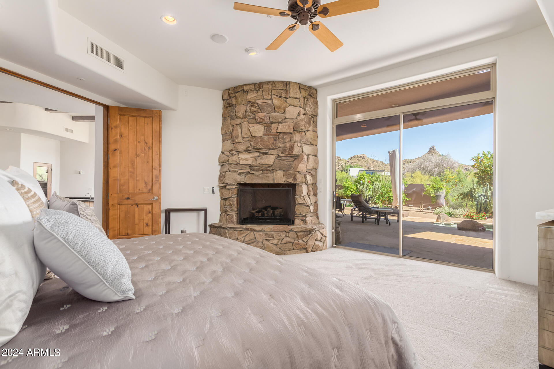 ESTANCIA - Residential