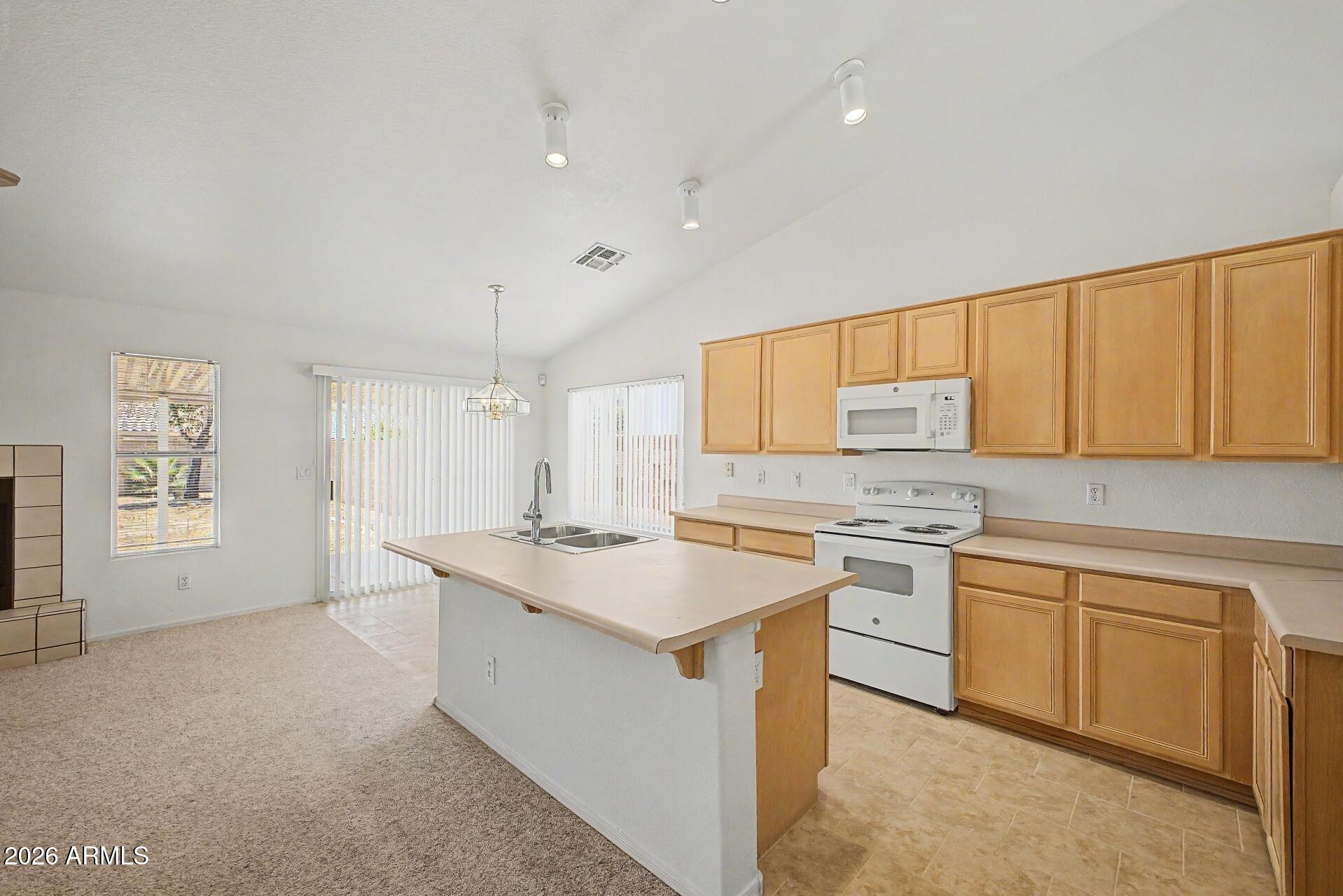 CYPRESS LOT 1-208 TR AB - Residential Lease