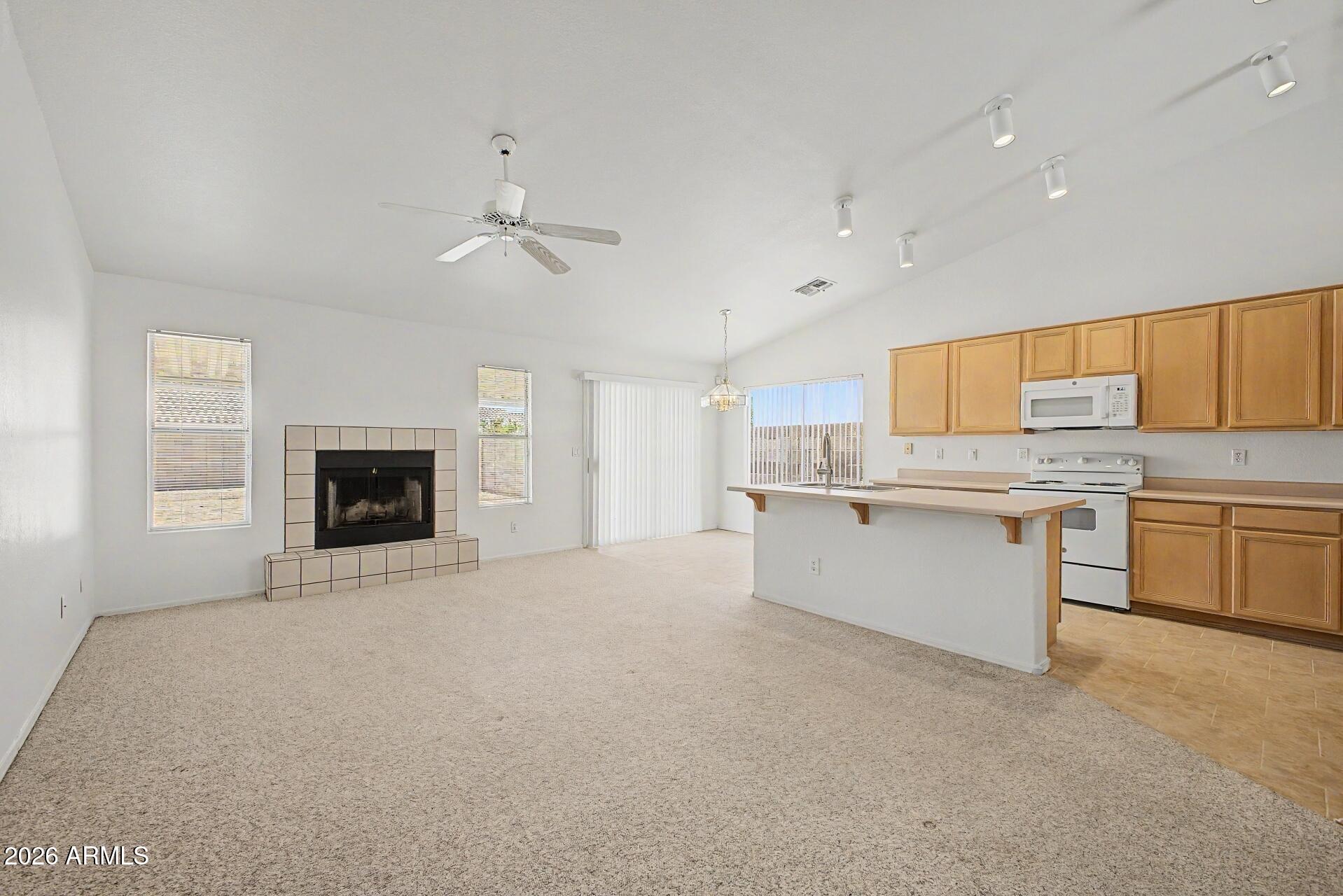 CYPRESS LOT 1-208 TR AB - Residential Lease