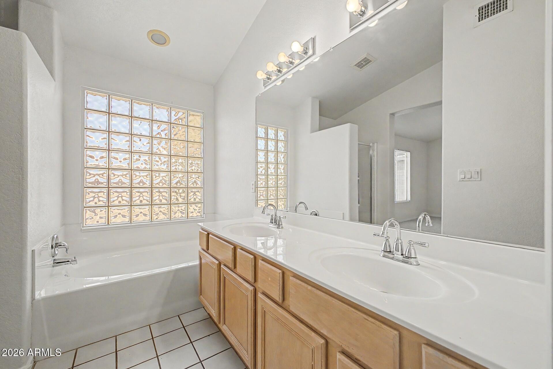 CYPRESS LOT 1-208 TR AB - Residential Lease