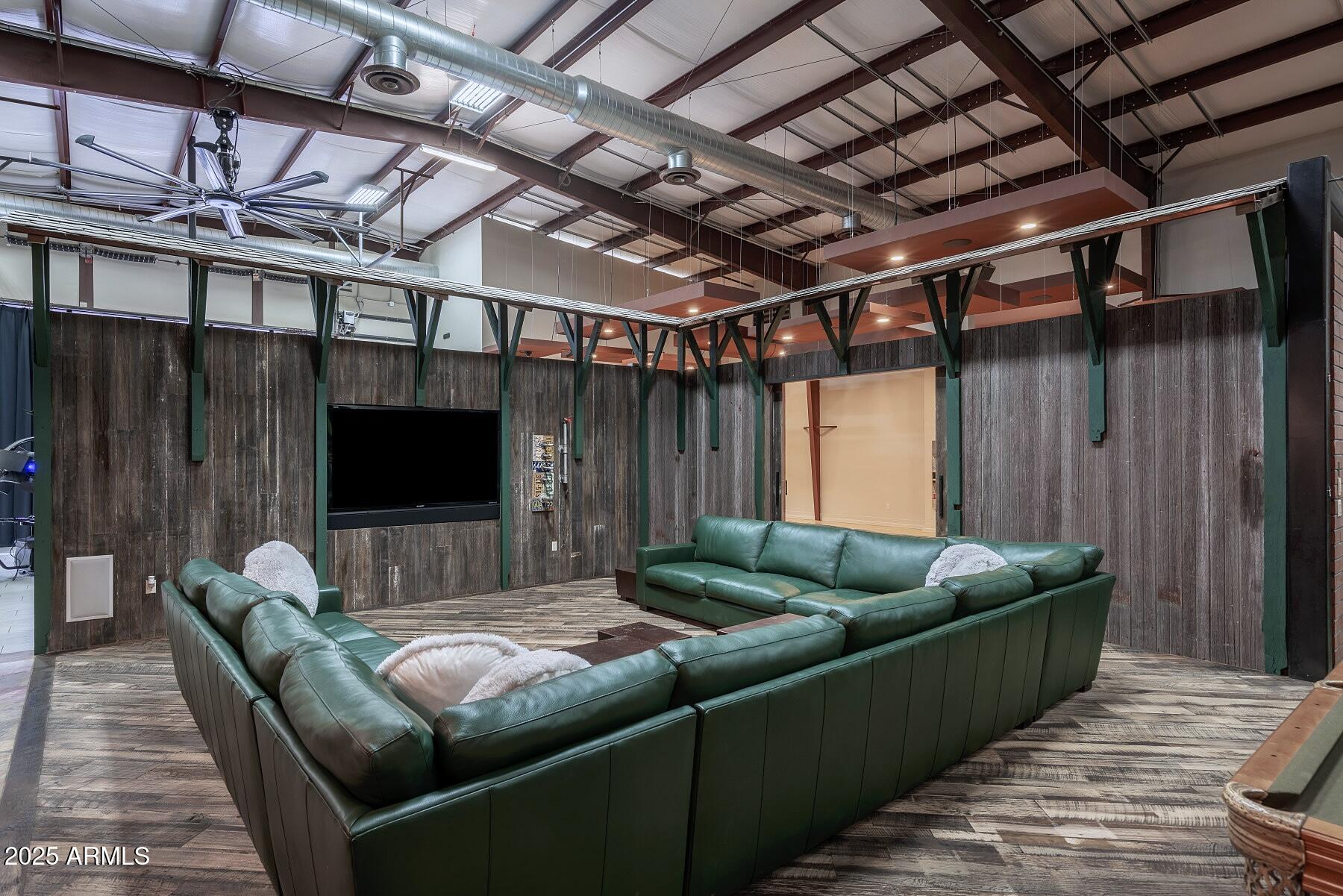 S 148TH STREET MOD - Residential