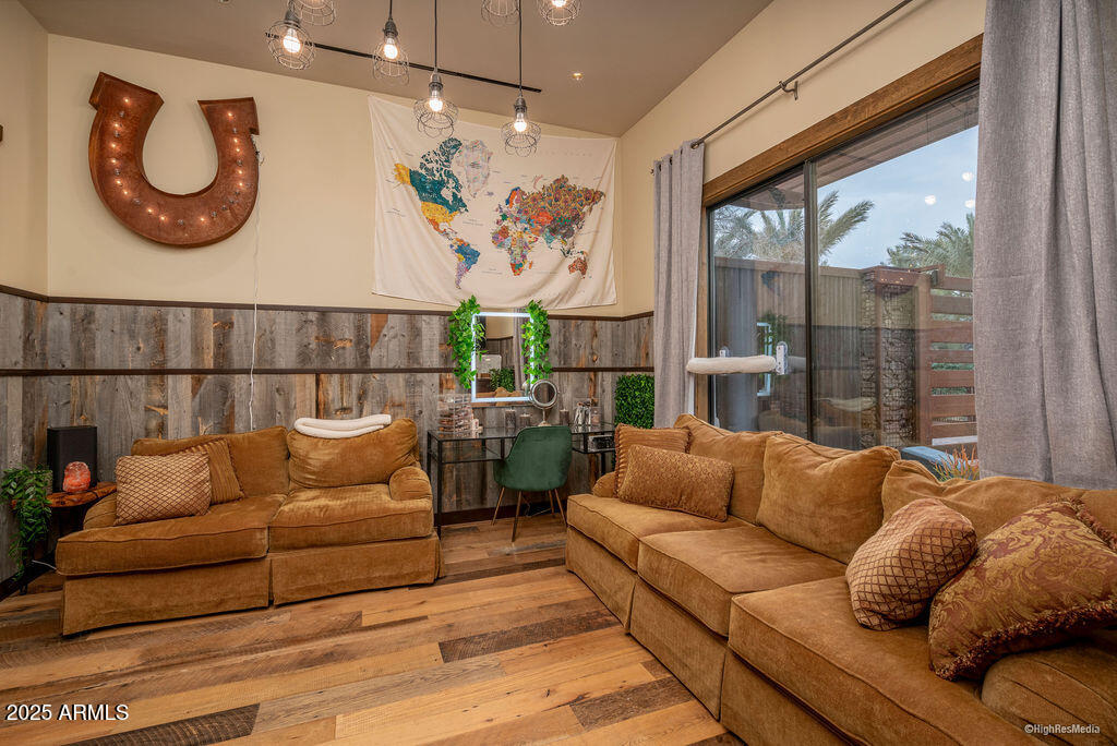 S 148TH STREET MOD - Residential