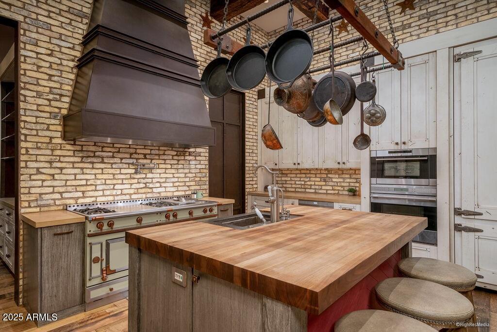 S 148TH STREET MOD - Residential