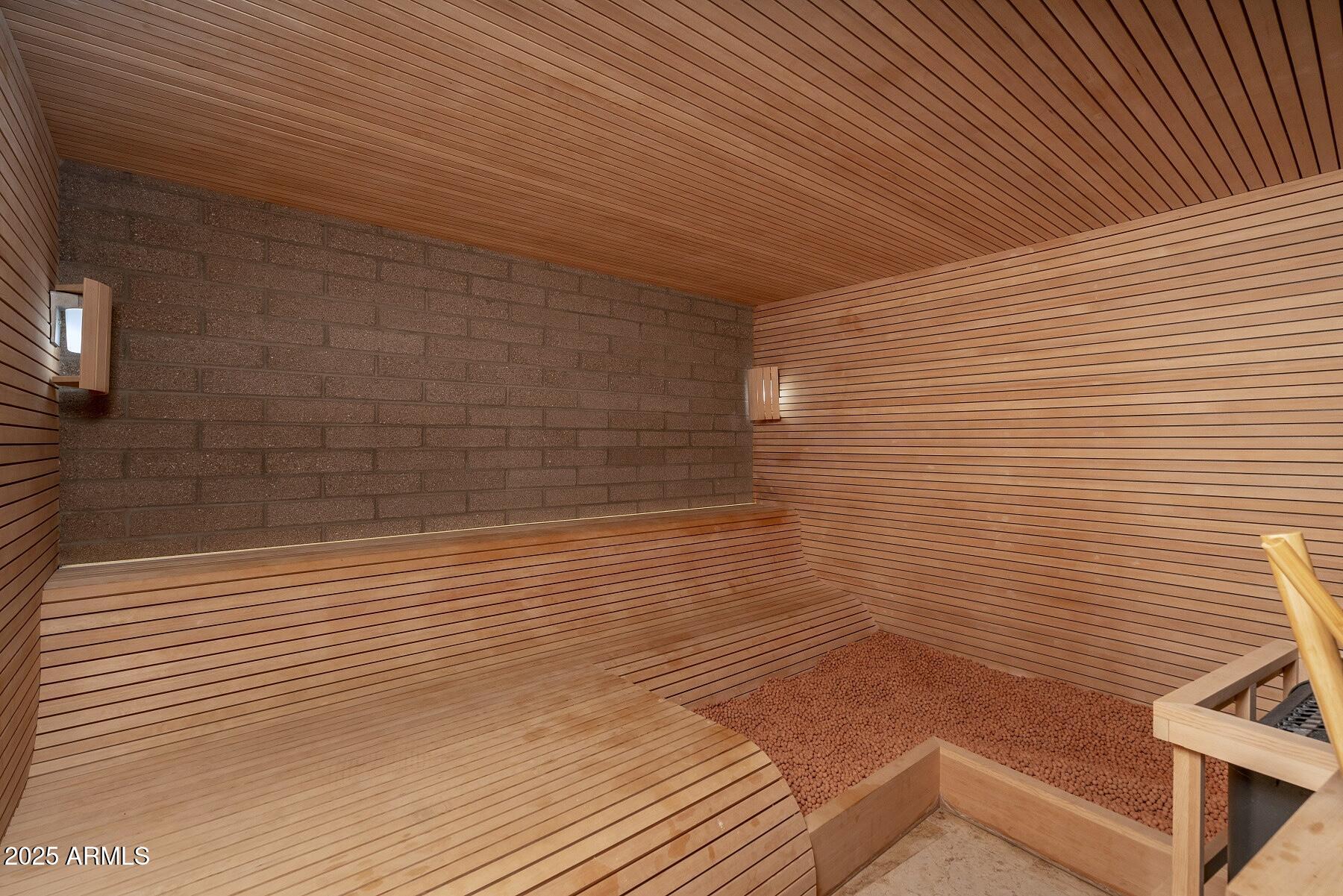 S 148TH STREET MOD - Residential