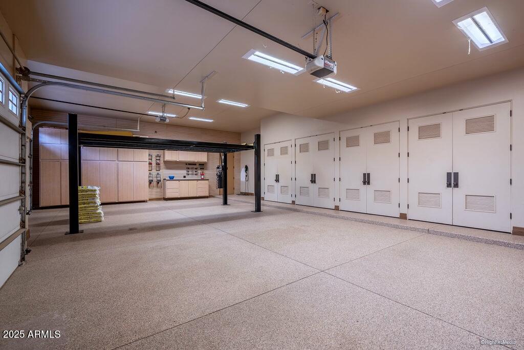 S 148TH STREET MOD - Residential