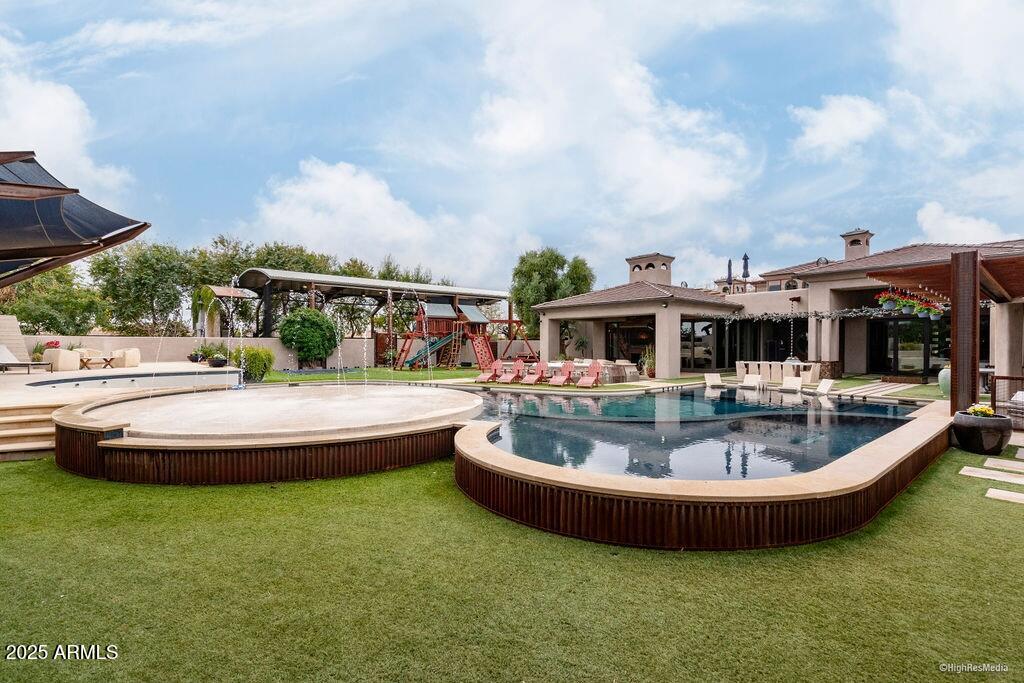 S 148TH STREET MOD - Residential
