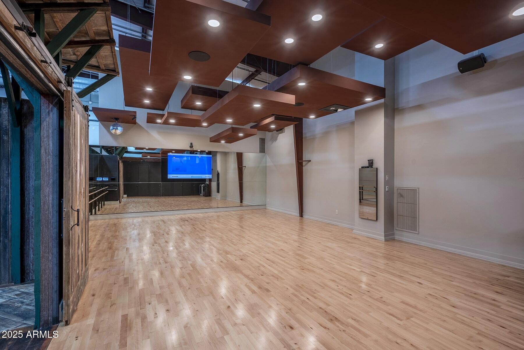 S 148TH STREET MOD - Residential