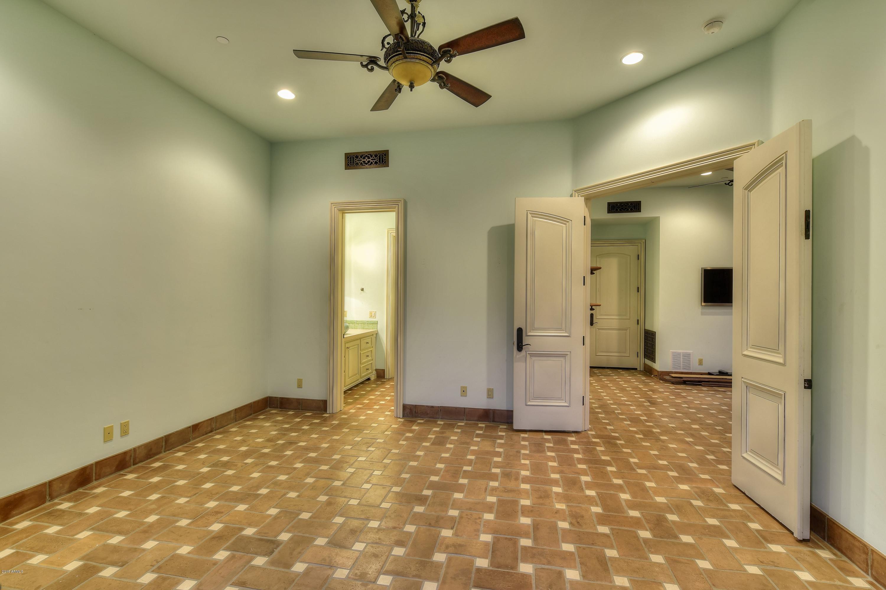 Rancho Valencia - Residential
