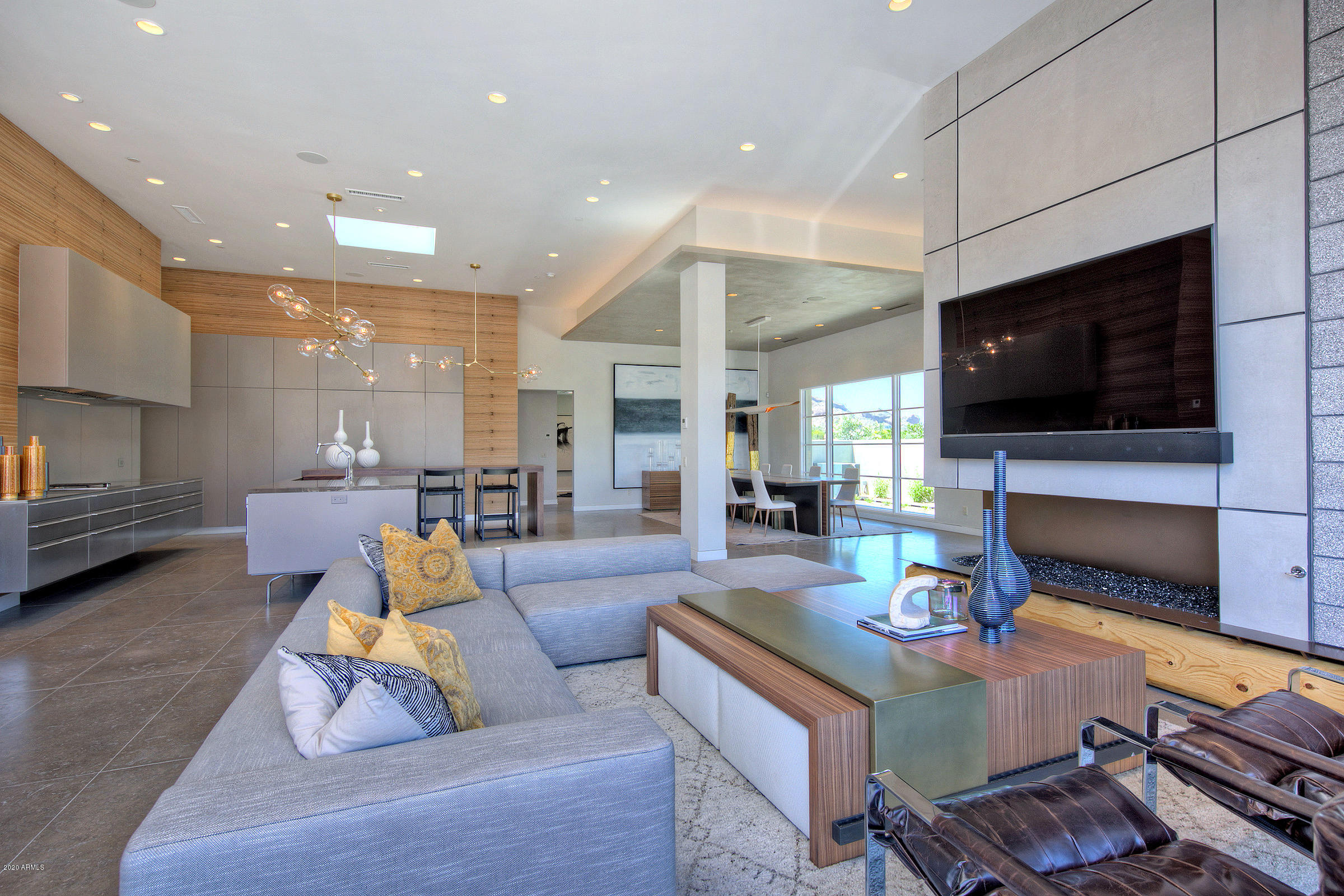 THE VILLAGE AT MOUNTAIN SHADOWS - Residential