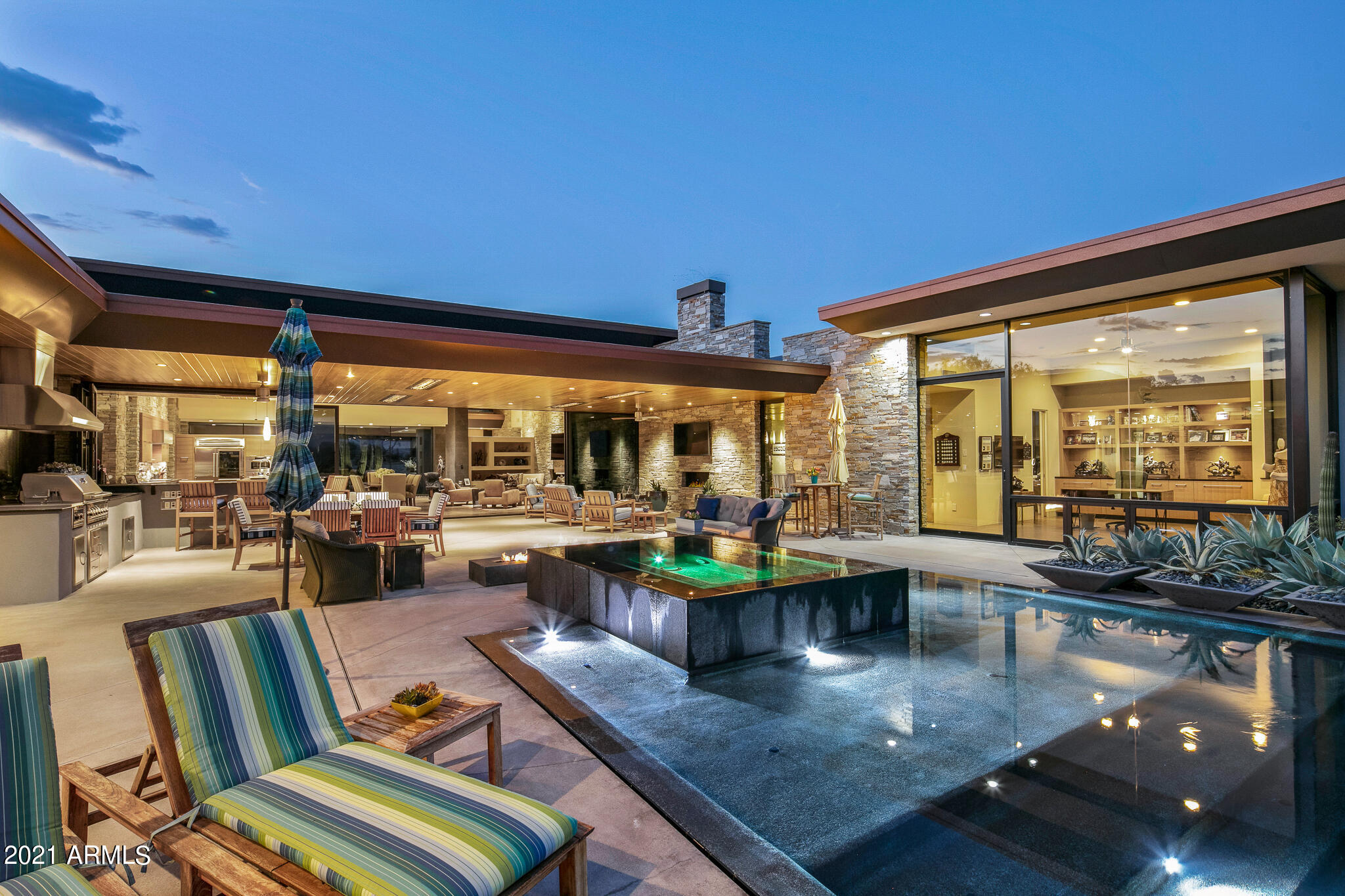 Mirabel Club - Residential