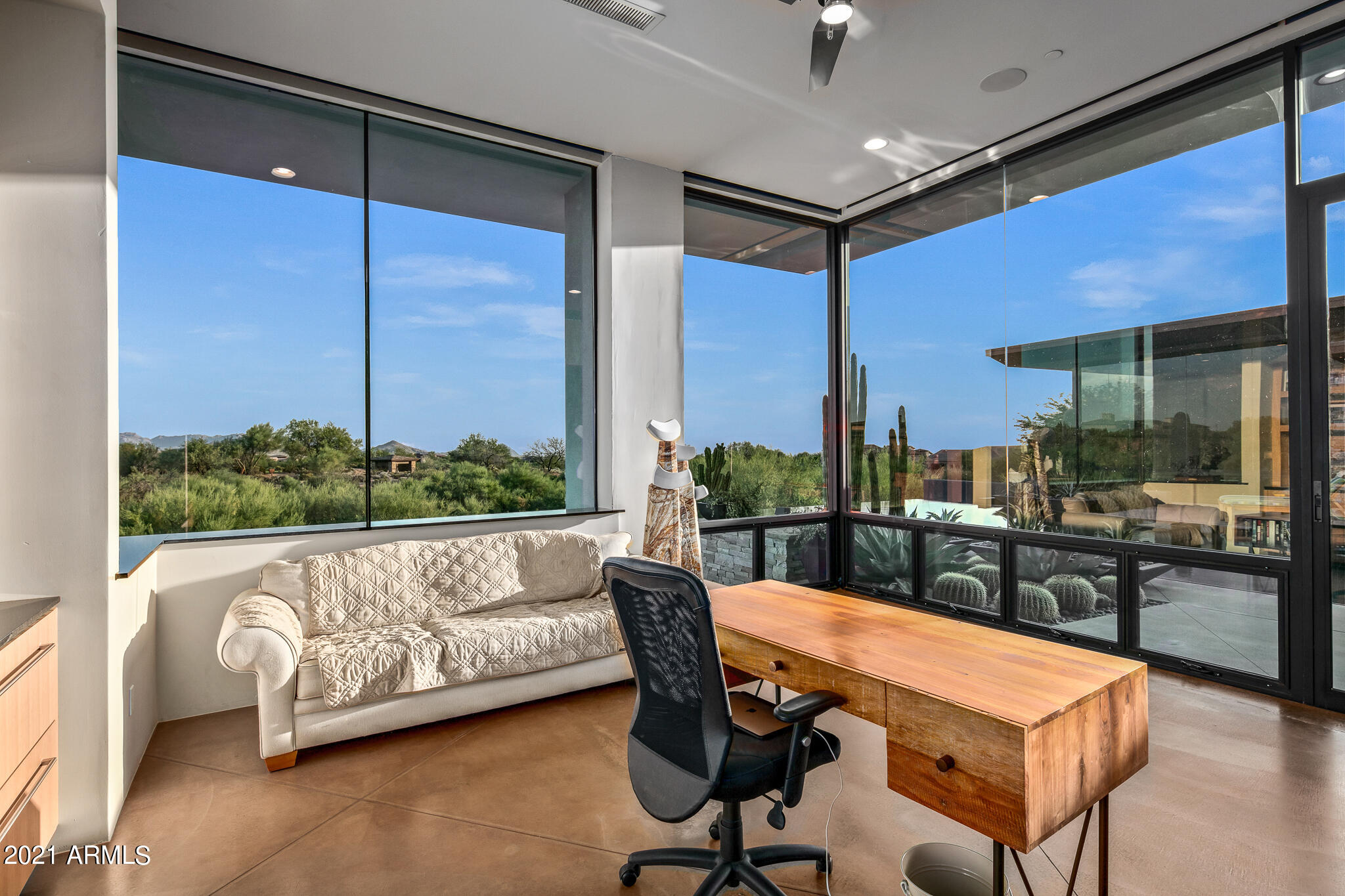 Mirabel Club - Residential