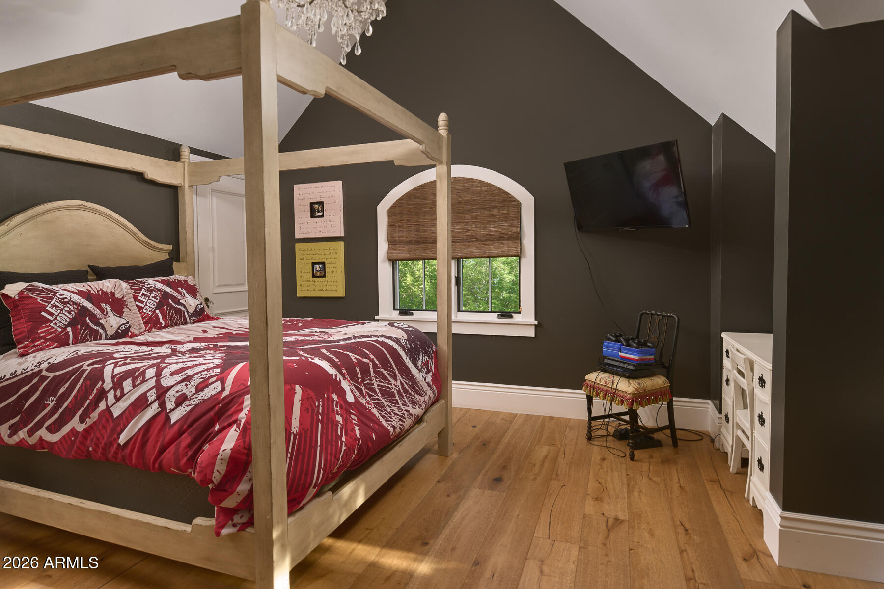SAVOY ESTATES - Residential