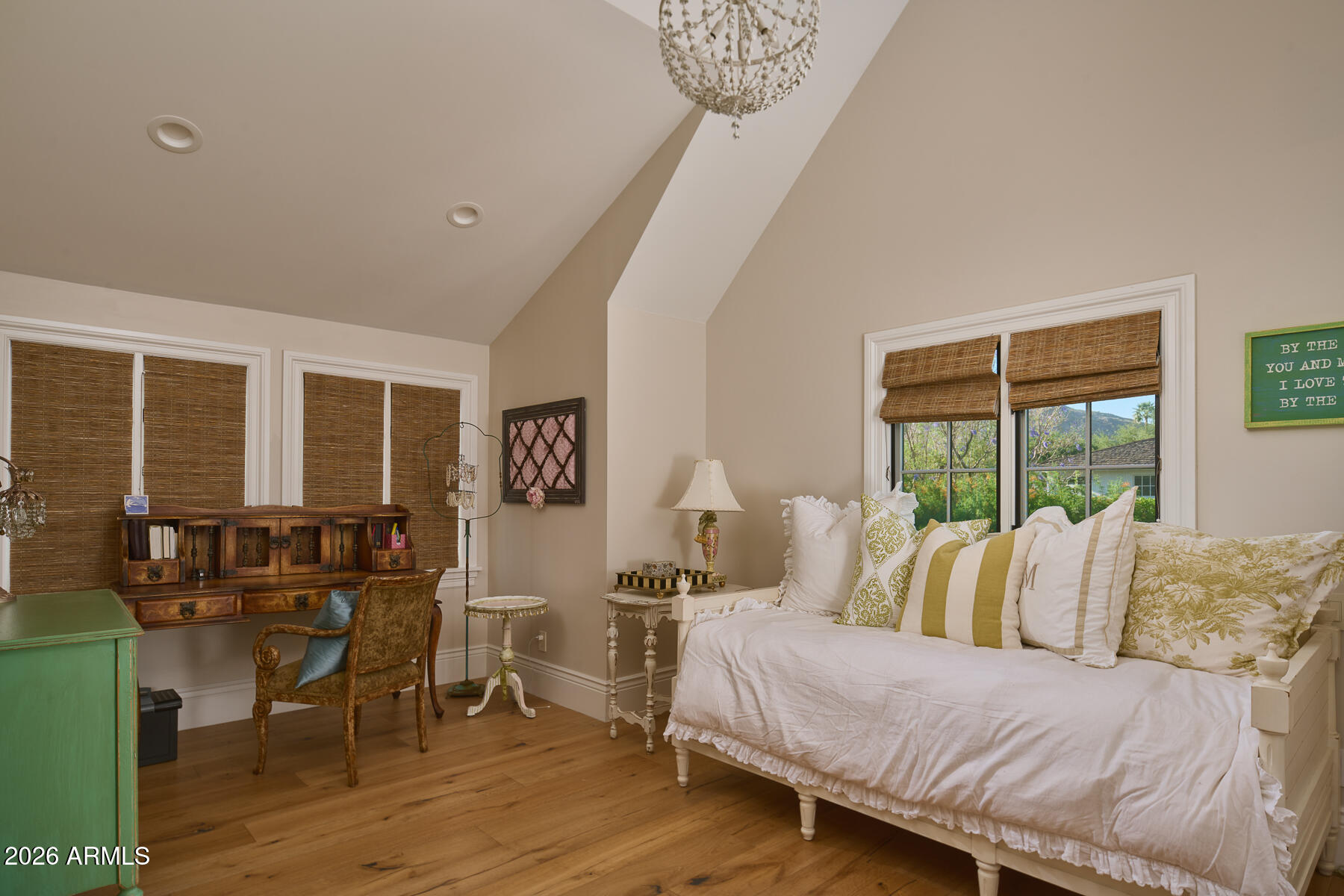 SAVOY ESTATES - Residential