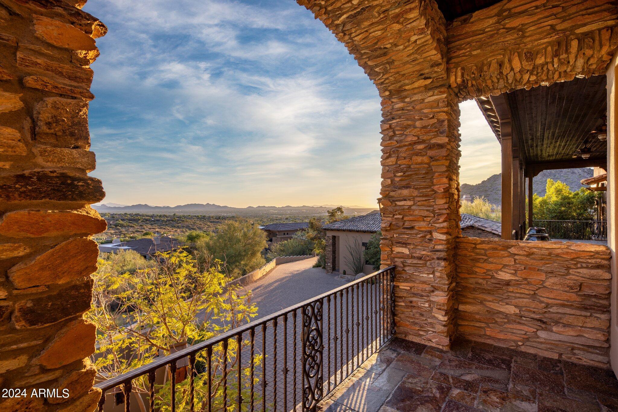 MCDOWELL MOUNTAIN RANCH - Residential