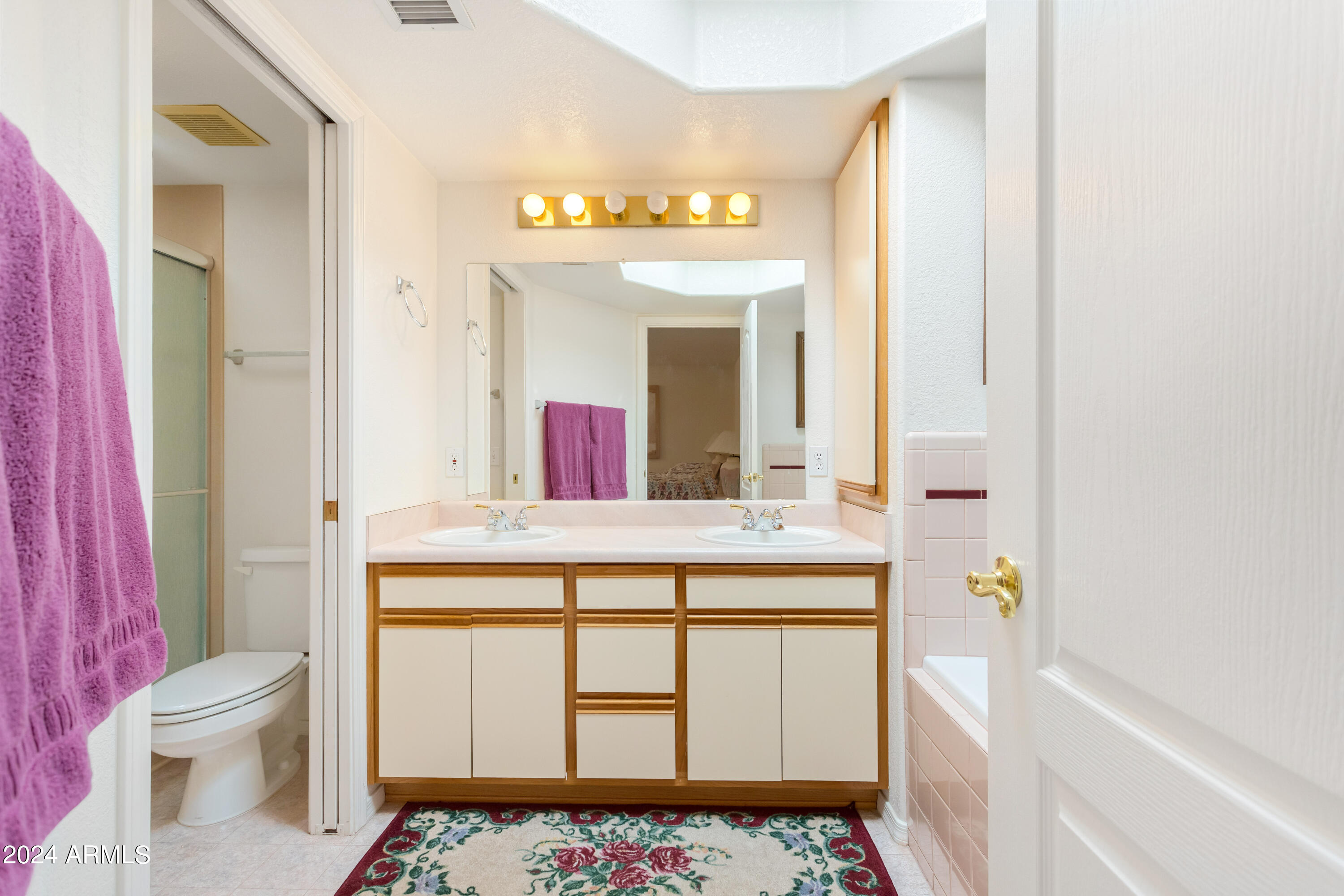 SIERRA SPRINGS - Residential