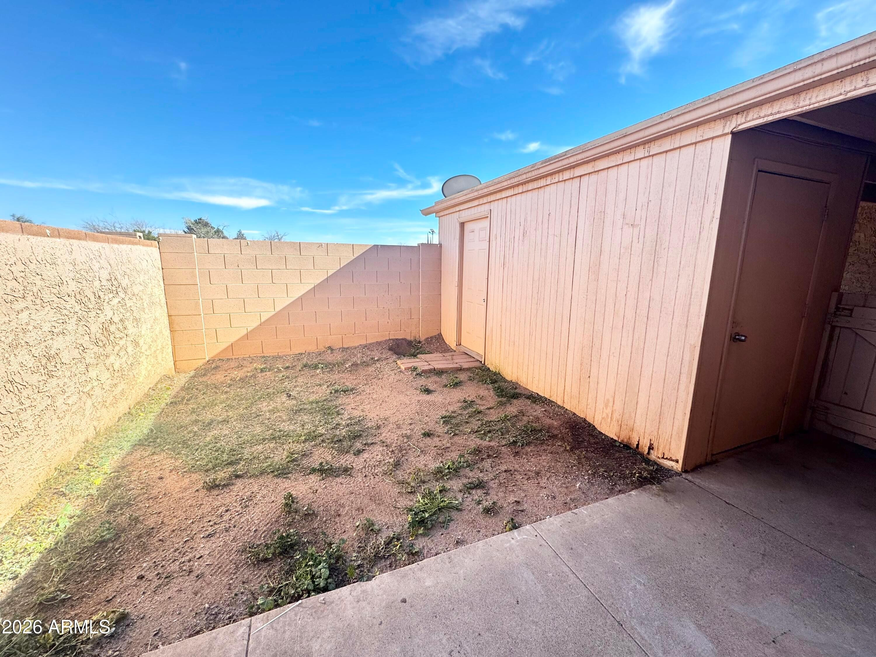 UNK - Residential Lease