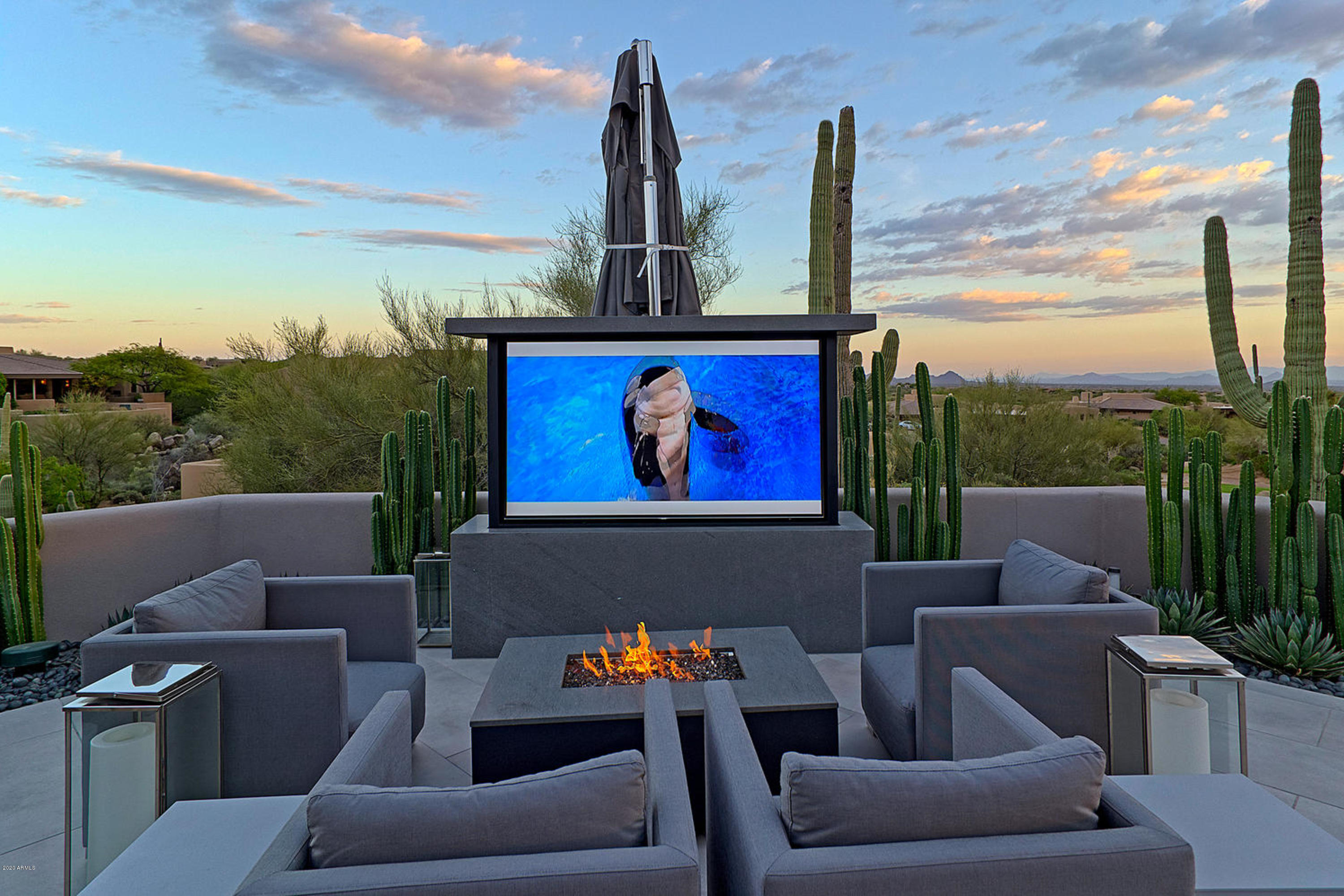 DESERT MOUNTAIN - Residential