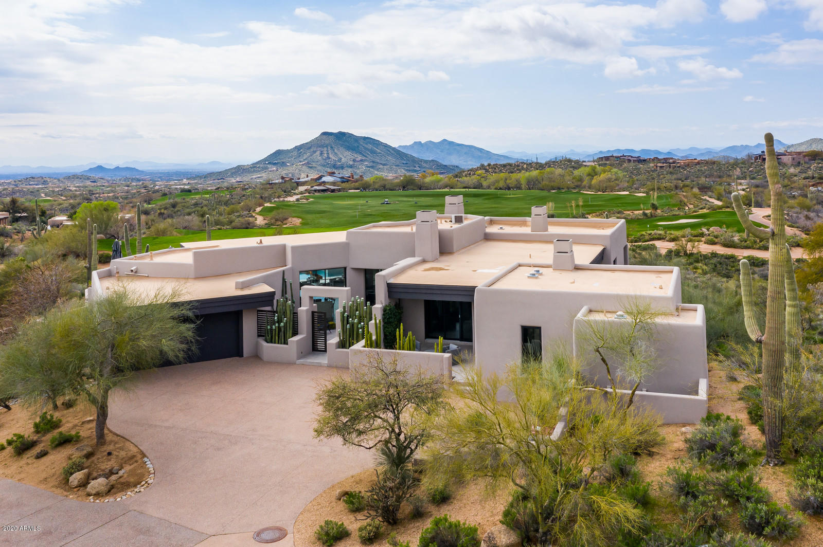 DESERT MOUNTAIN - Residential