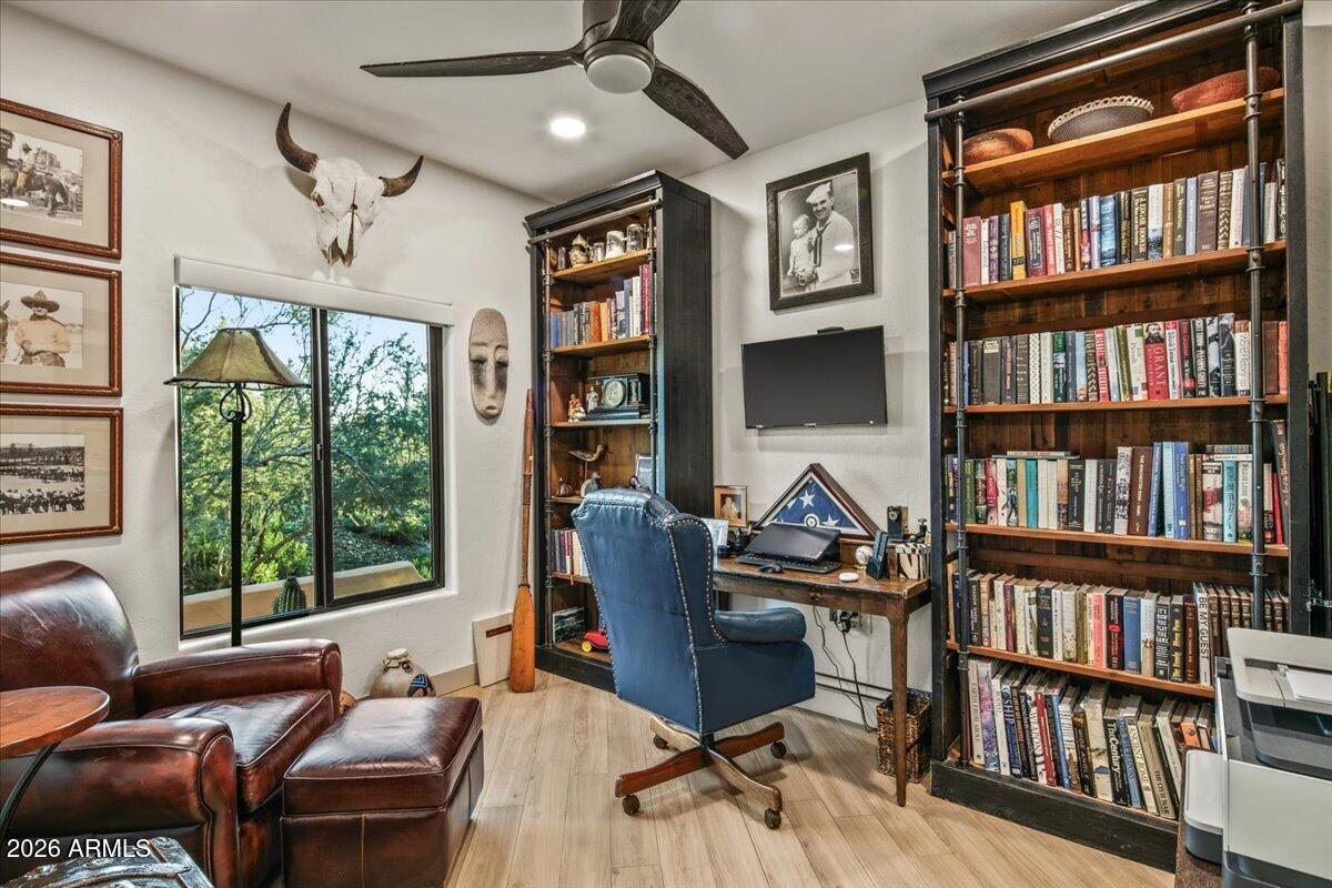 CAREFREE FOOTHILLS - Residential