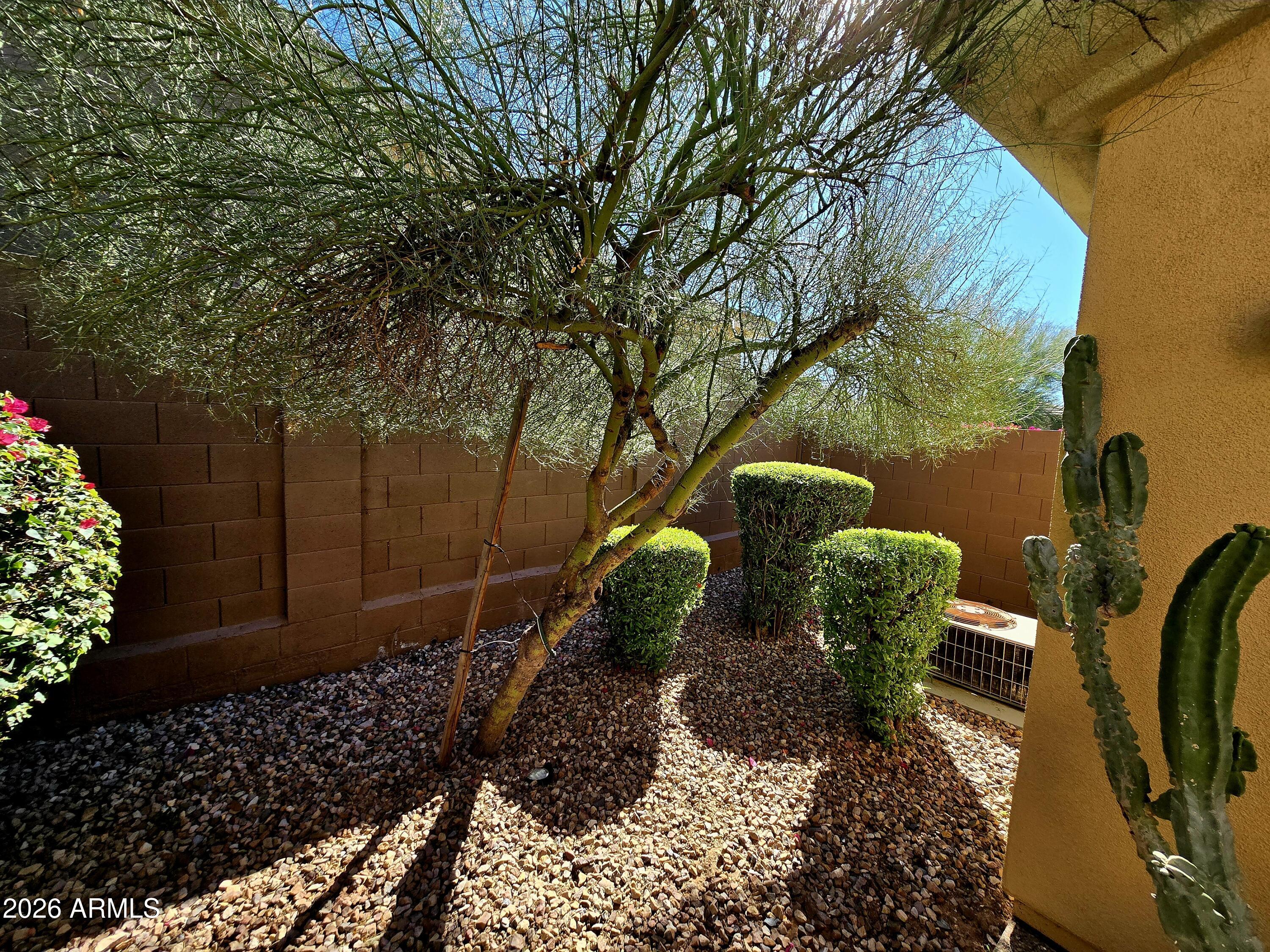 ANTHEM COUNTRY CLUB UNIT 13 EAGLE CHASE - Residential