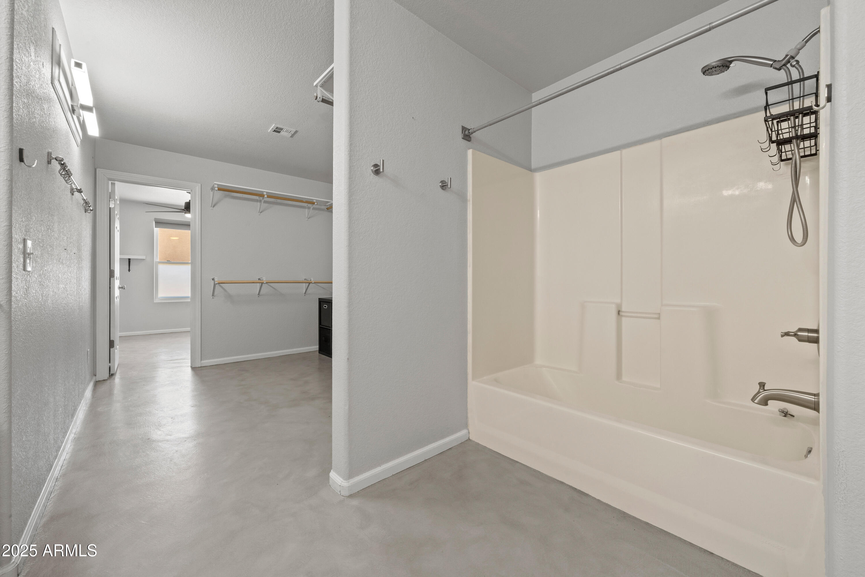 ARIZONA CITY UNIT ONE - Residential