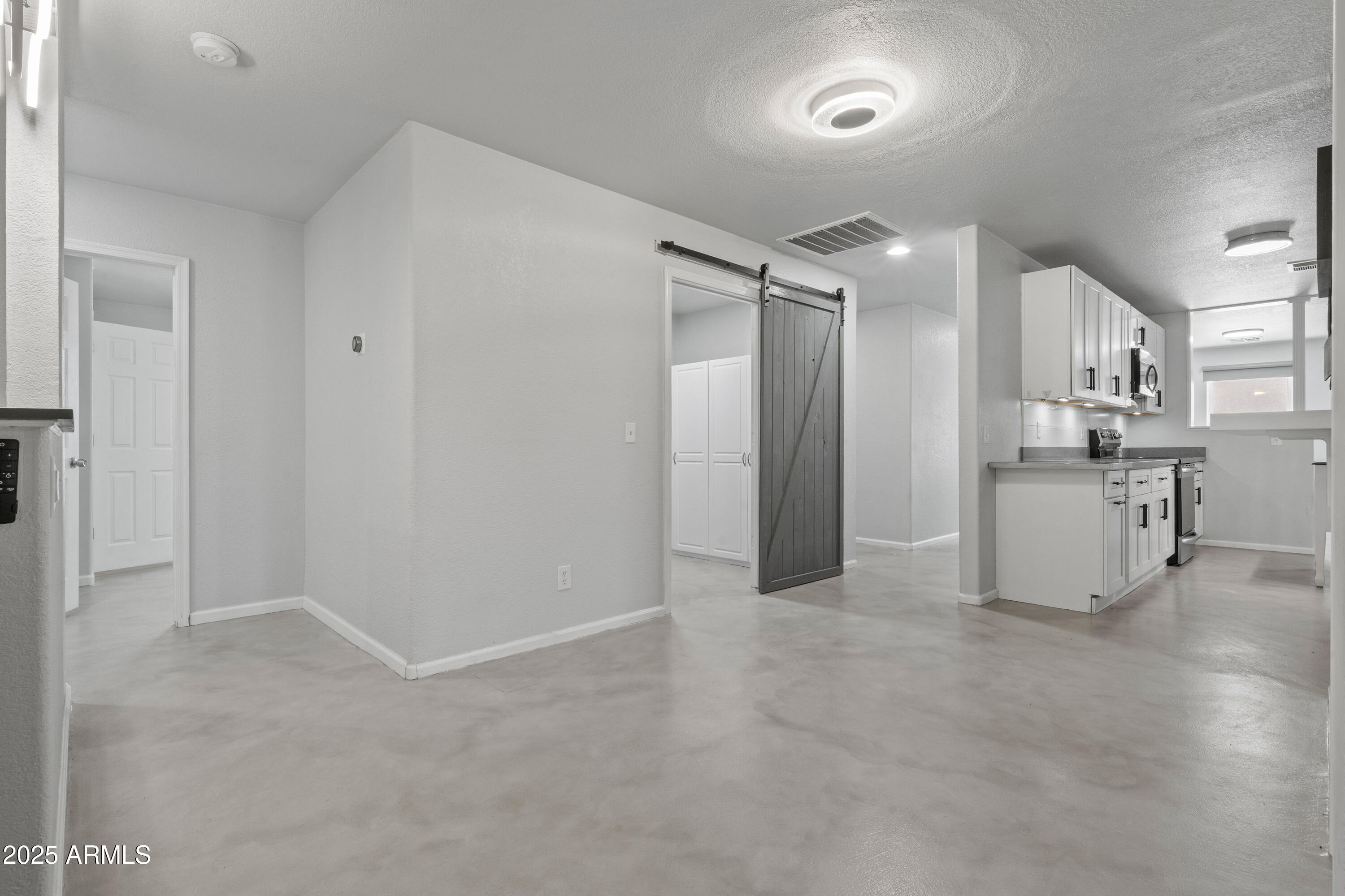 ARIZONA CITY UNIT ONE - Residential
