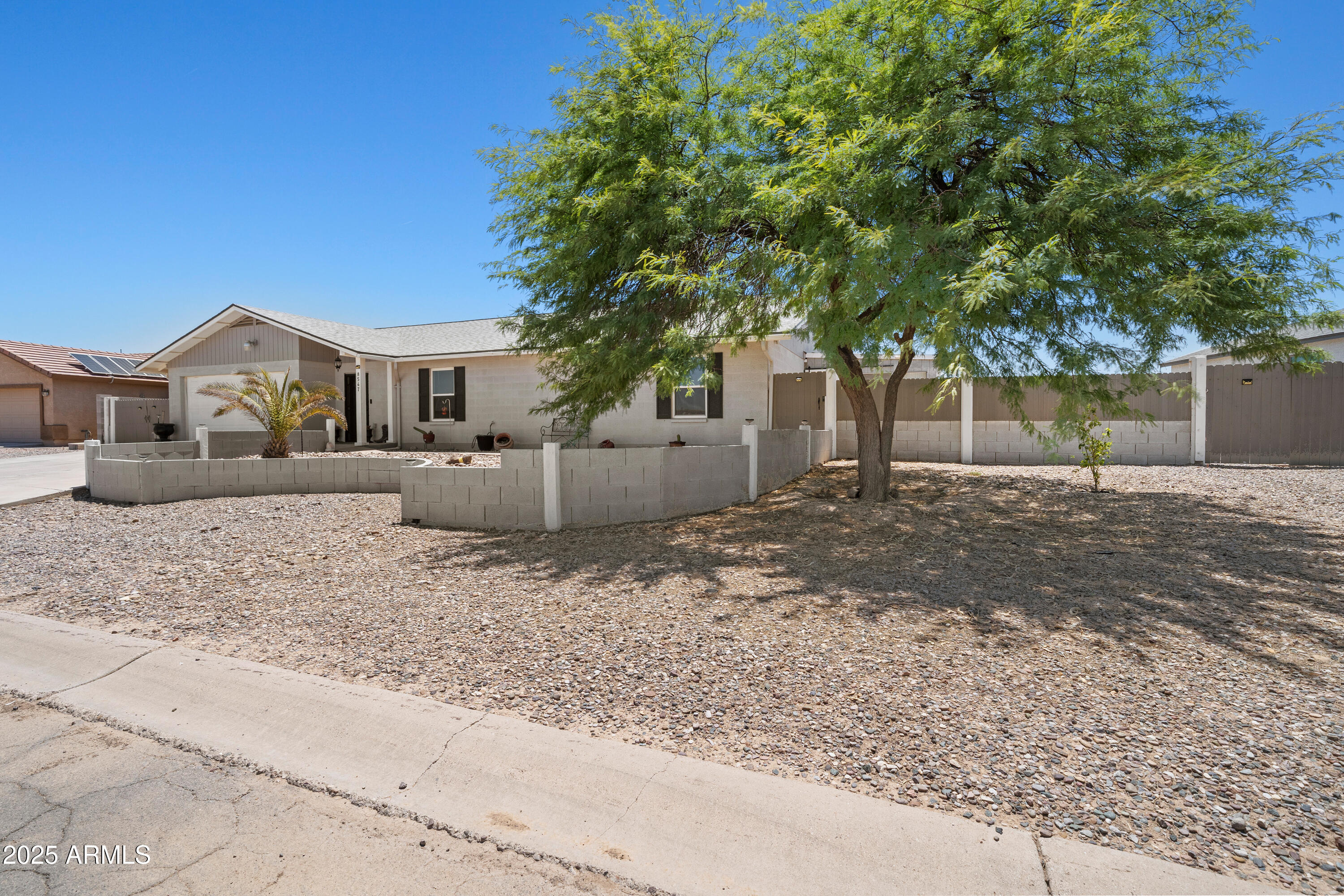 ARIZONA CITY UNIT ONE - Residential