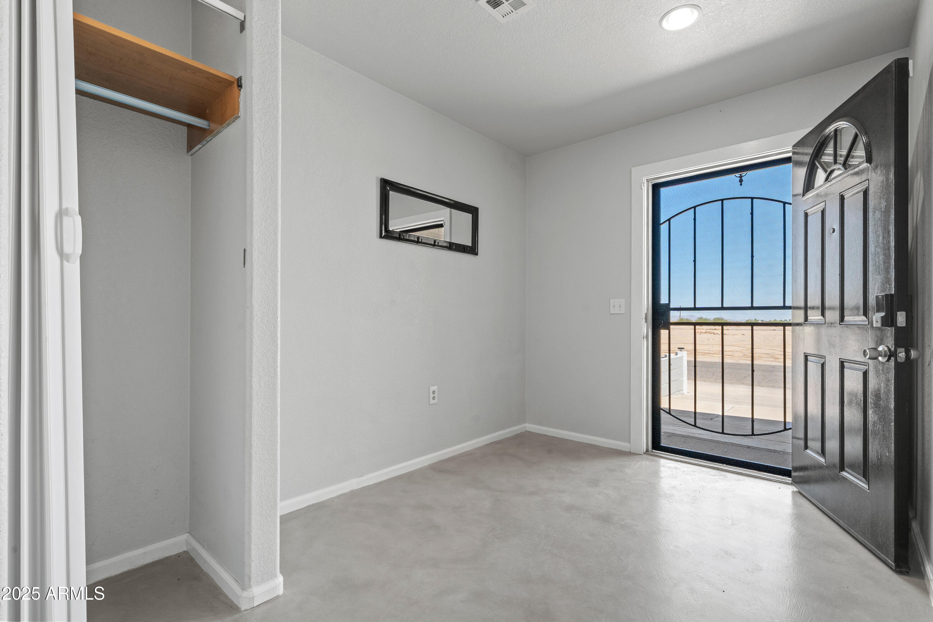 ARIZONA CITY UNIT ONE - Residential