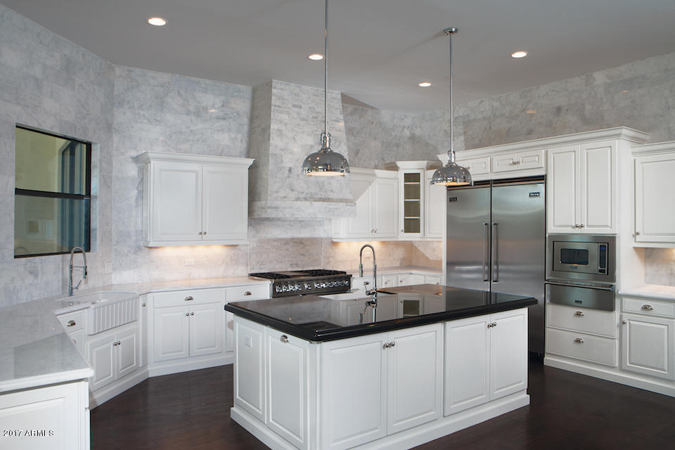 PARADISE HOME ESTATES - Residential