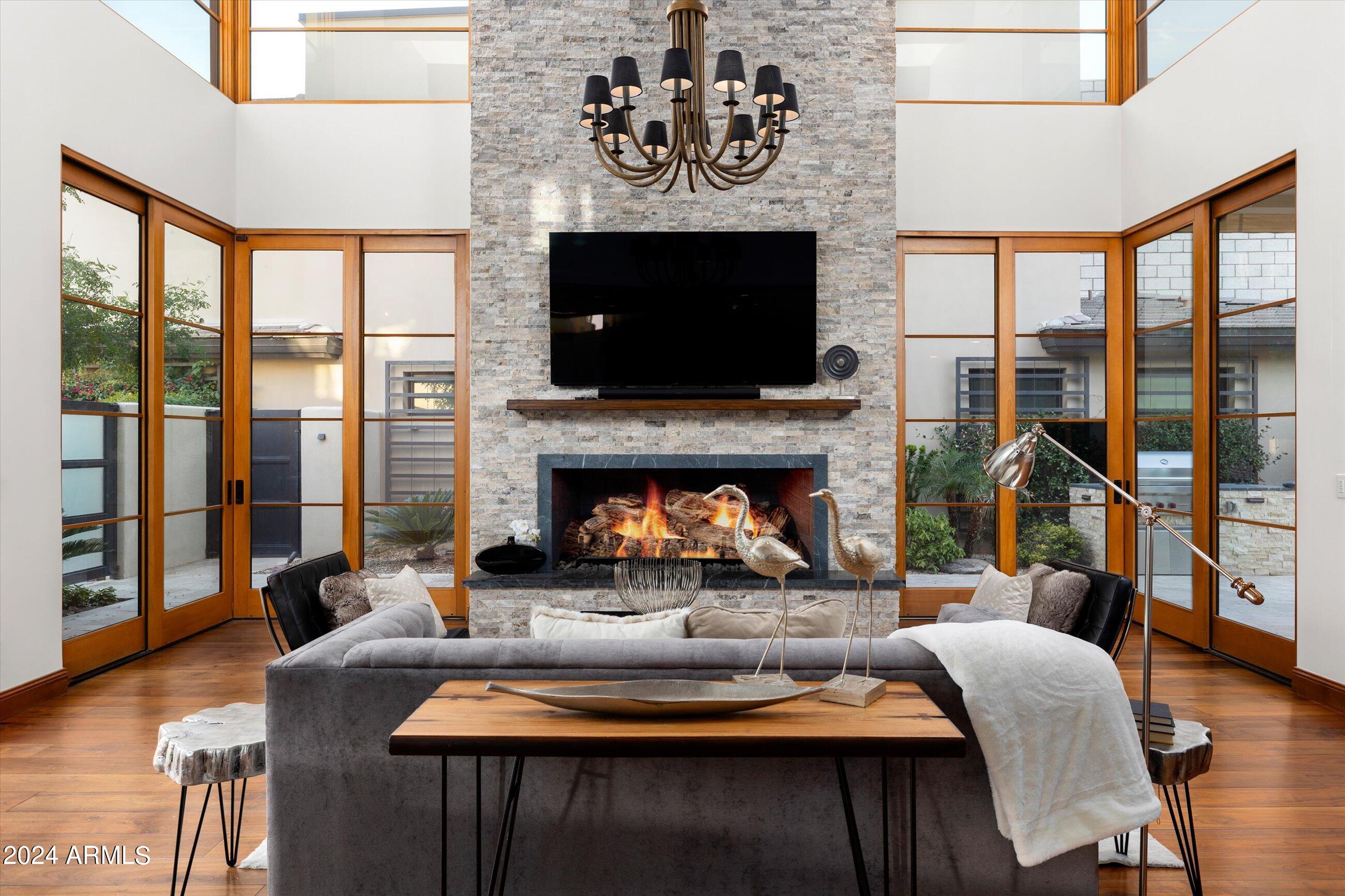 MOUNTAIN SHADOWS RESORT ESTATES - Residential