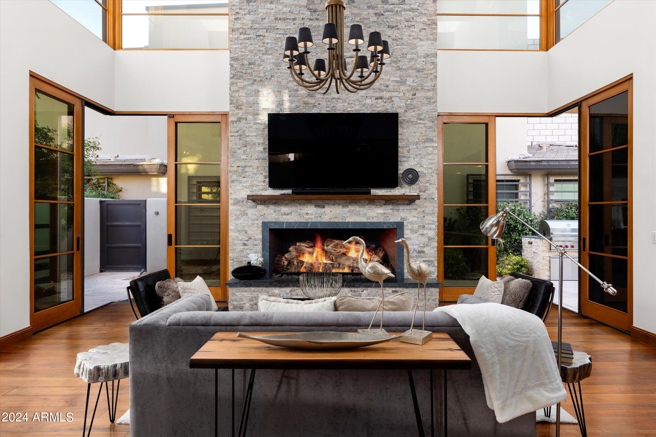 MOUNTAIN SHADOWS RESORT ESTATES - Residential