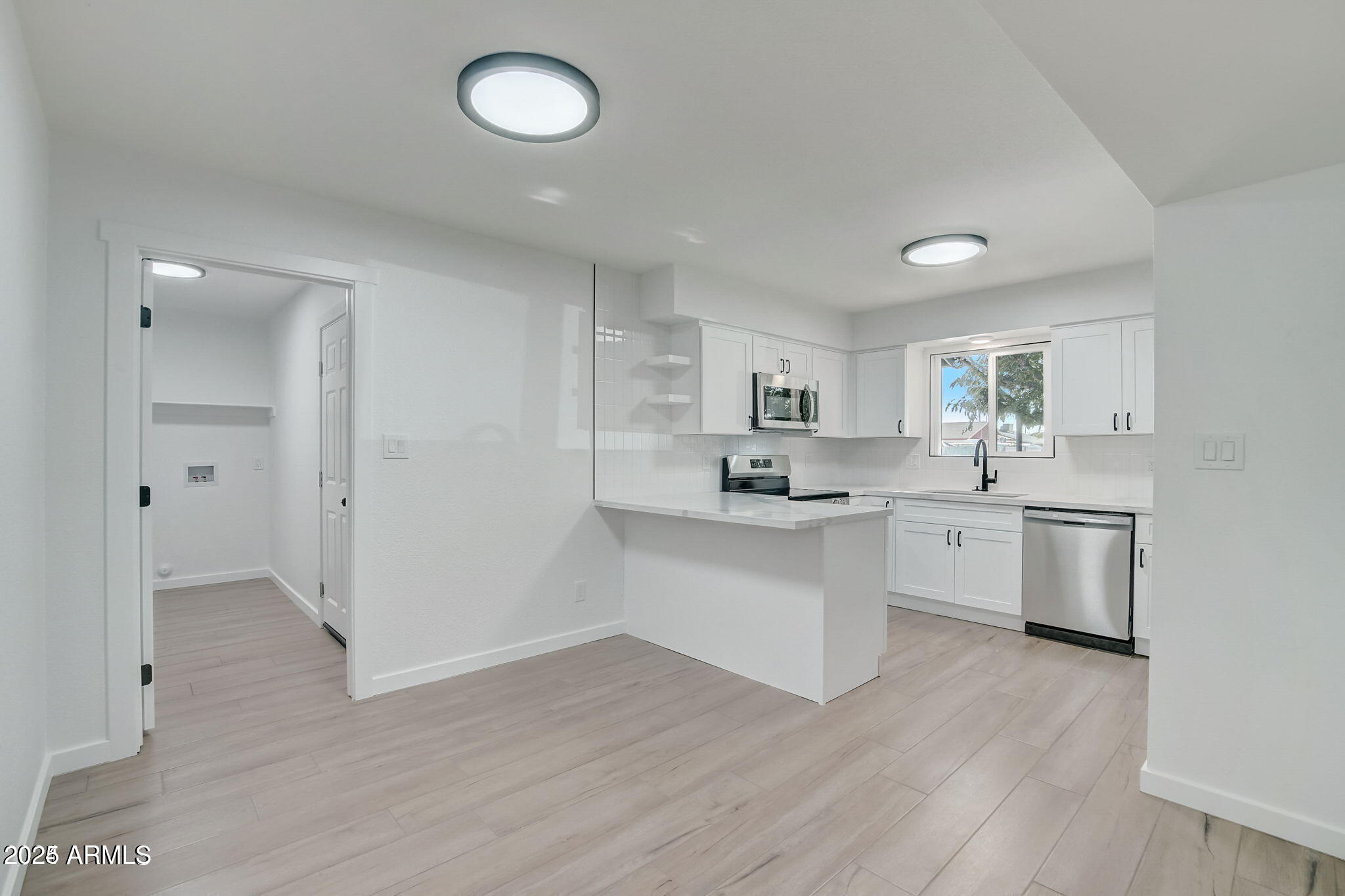 ARCADIA VILLAGE UNIT 1 - Residential