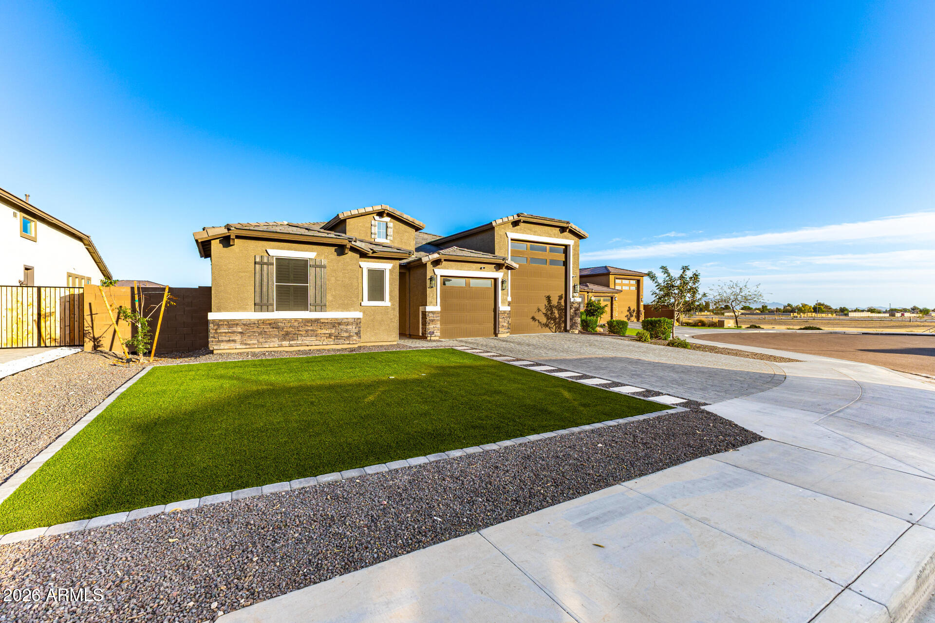 WHITE TANK FOOTHILLS PARCEL 16 - Residential