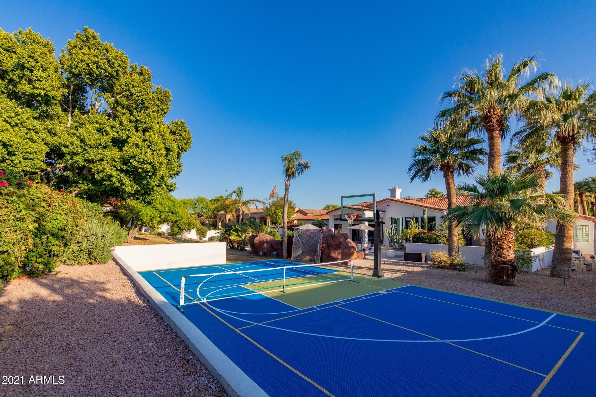 ROYAL PALM ESTATES - Residential