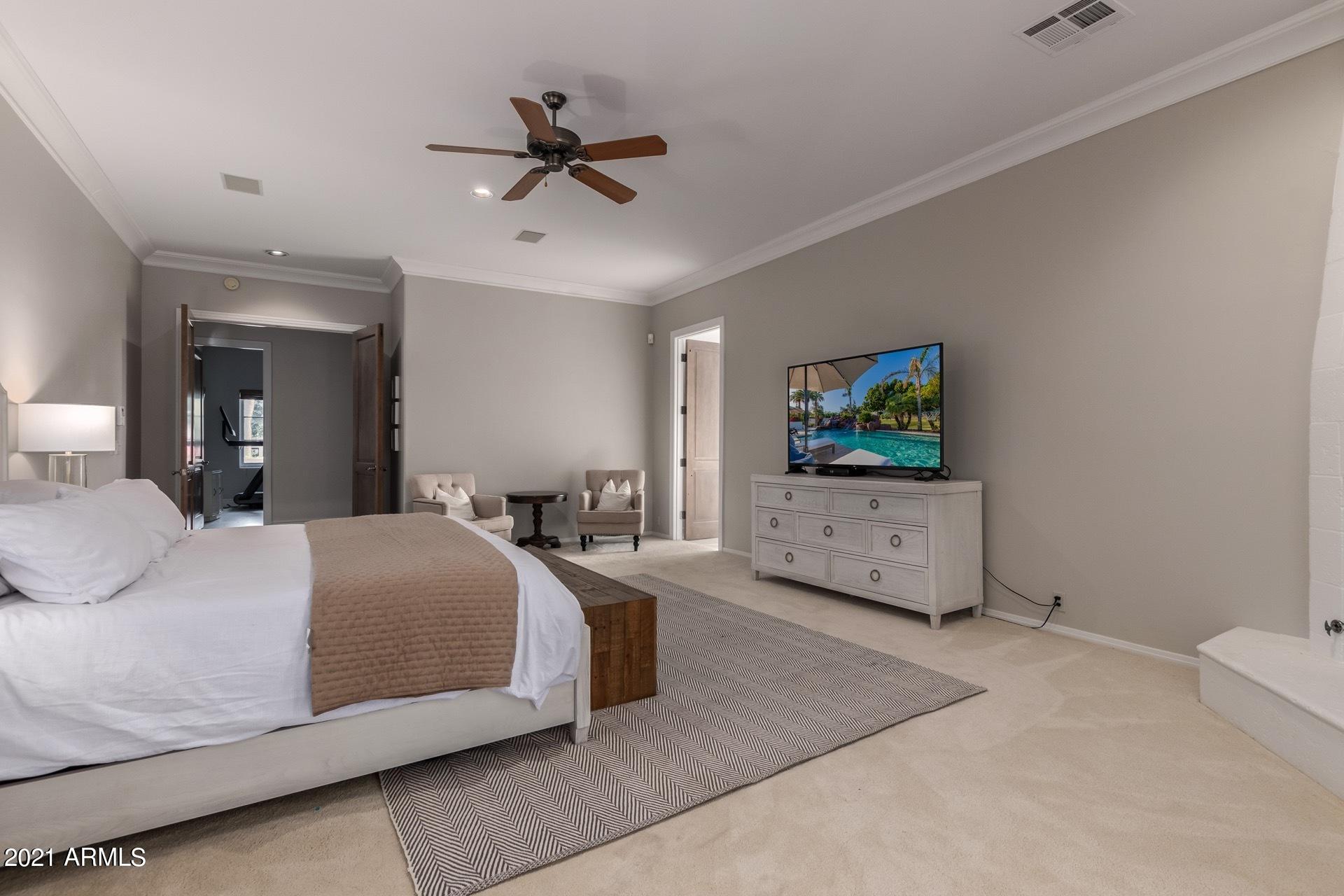 ROYAL PALM ESTATES - Residential