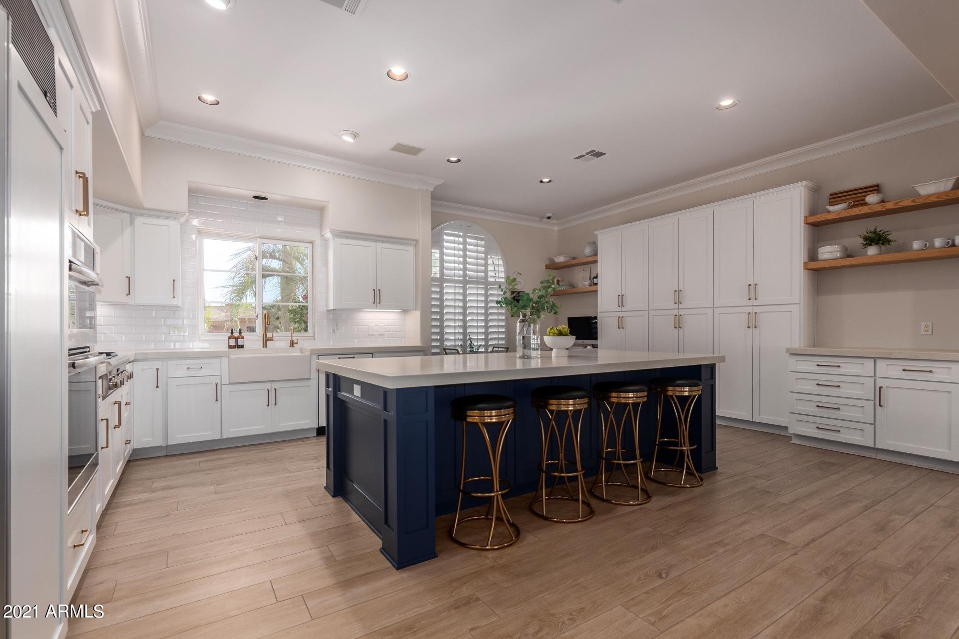 ROYAL PALM ESTATES - Residential