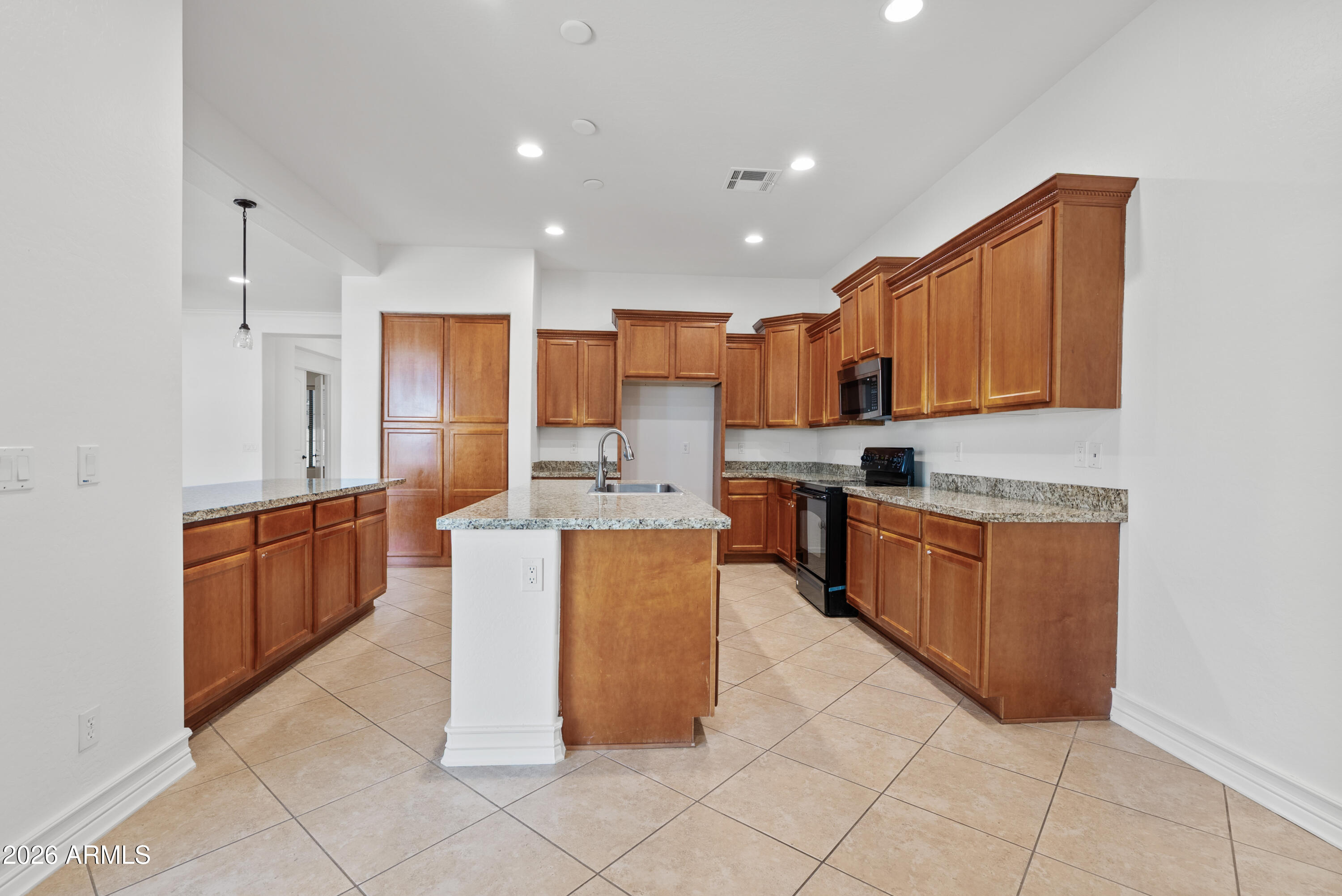 ABRALEE MEADOW - Residential
