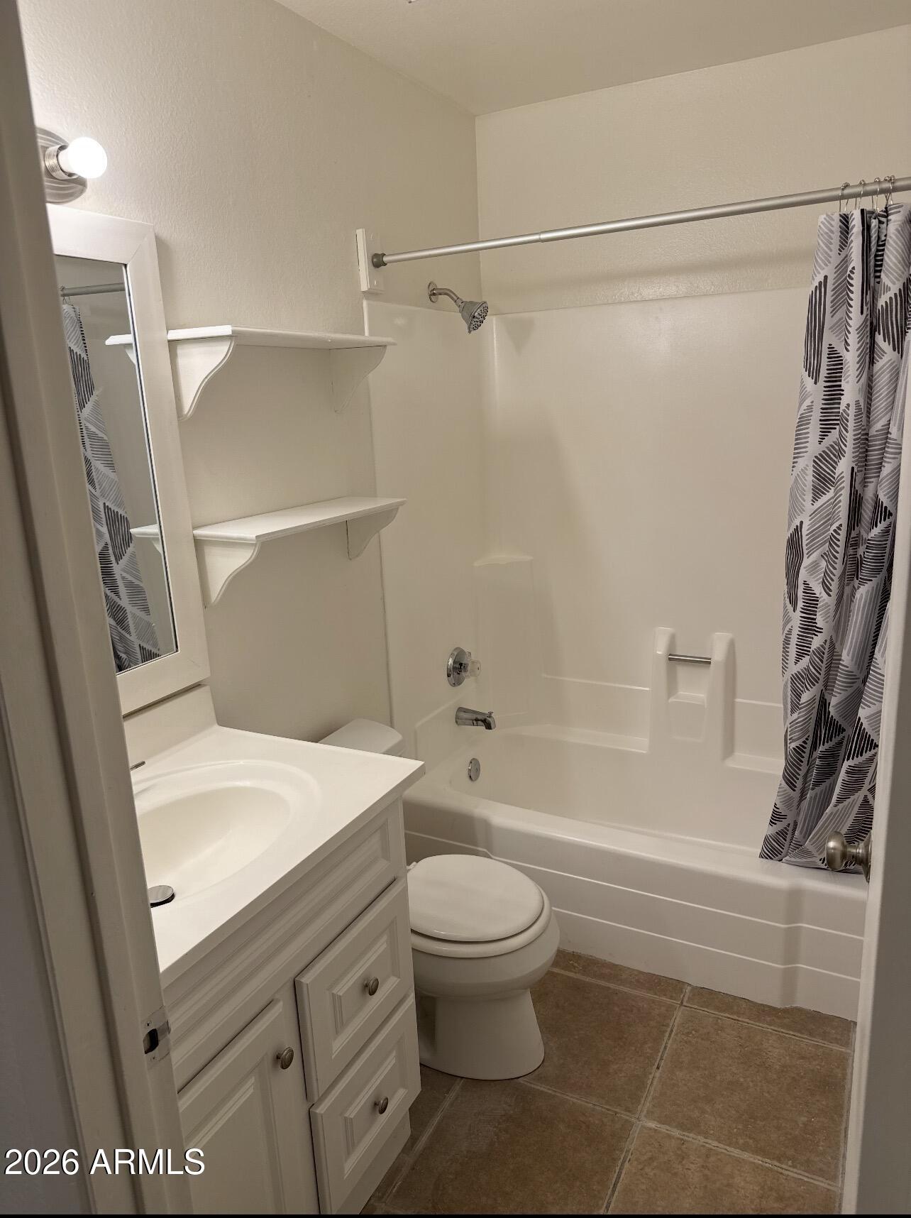 KNOELL GARDEN GROVES UNIT 2 - Residential