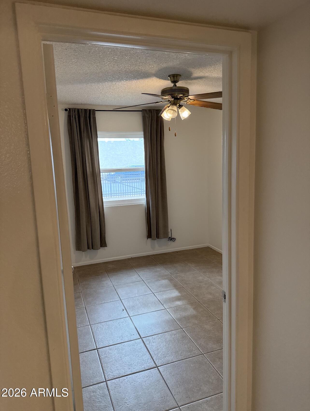 KNOELL GARDEN GROVES UNIT 2 - Residential