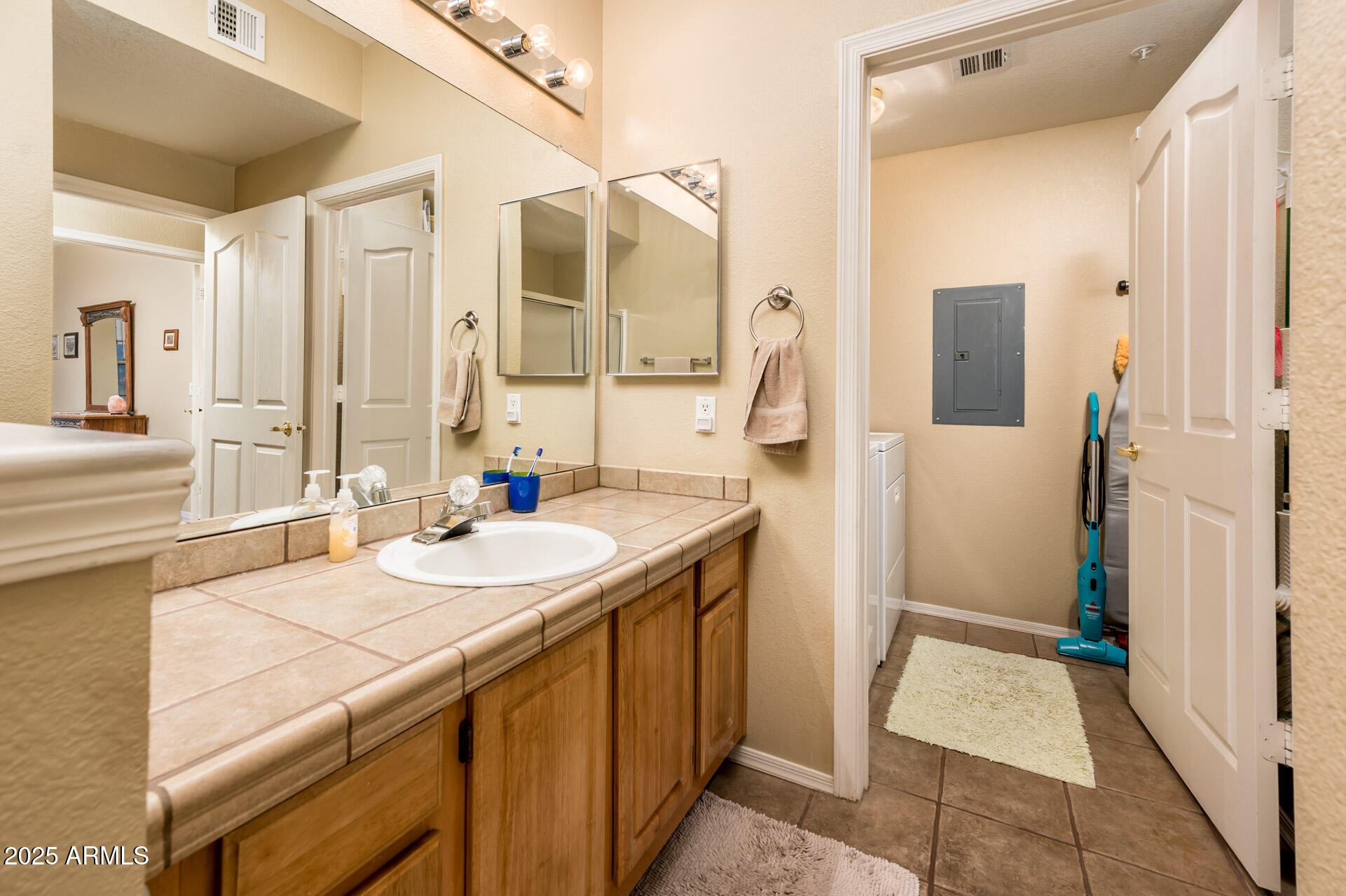 VILLAGE AT SUN CITY GRAND CONDOMINIUM AMD - Residential