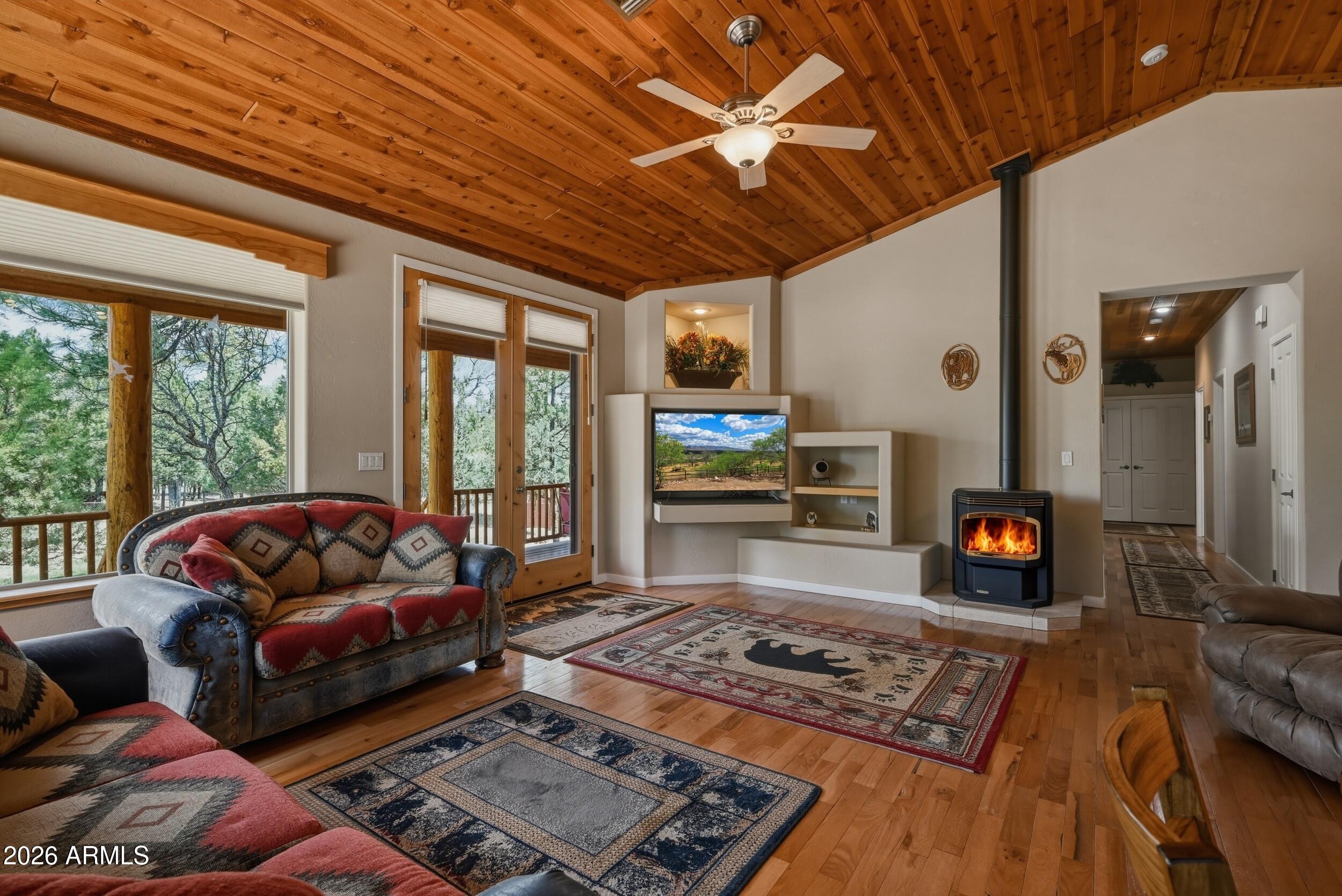 PINE CANYON 2 - Residential