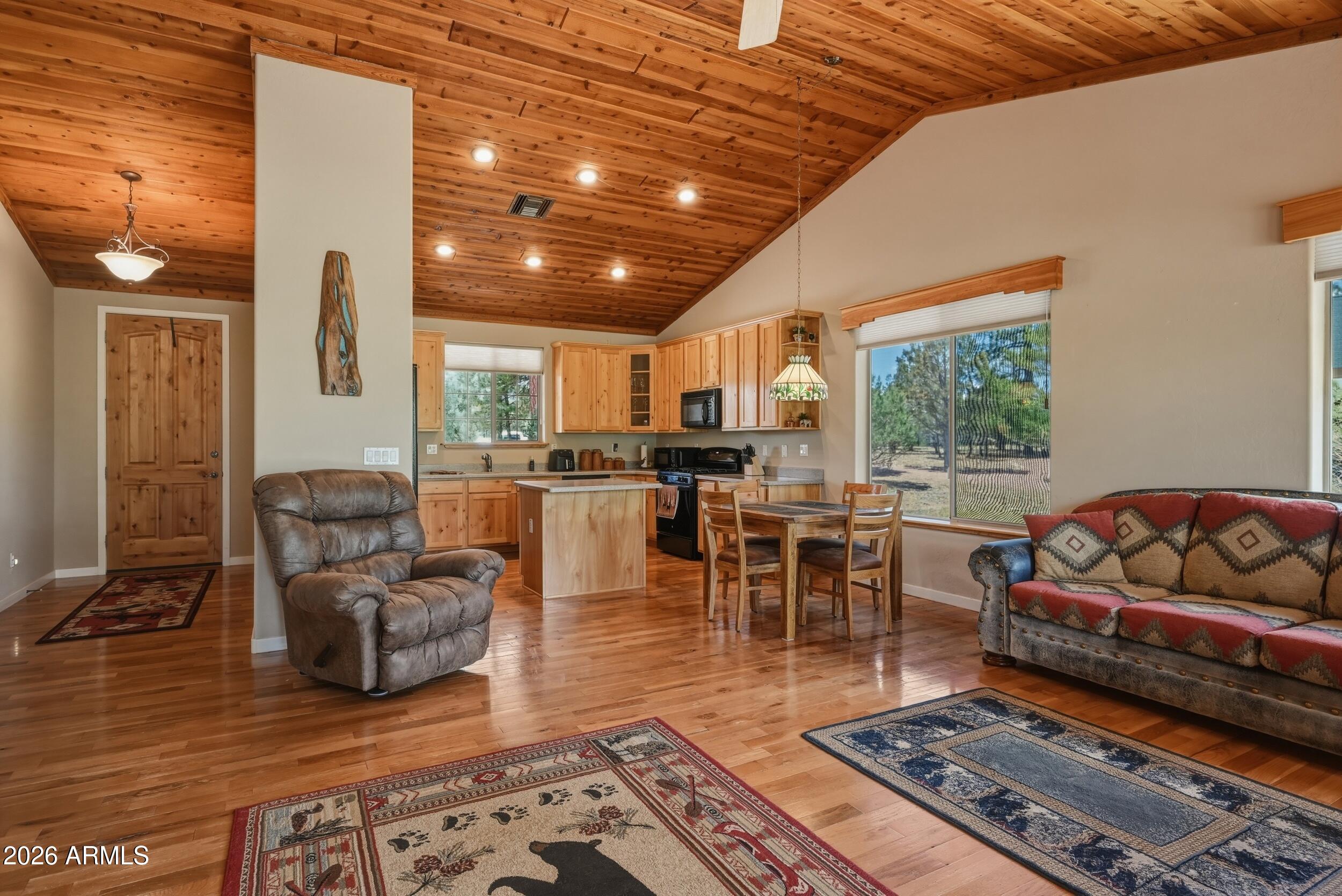 PINE CANYON 2 - Residential