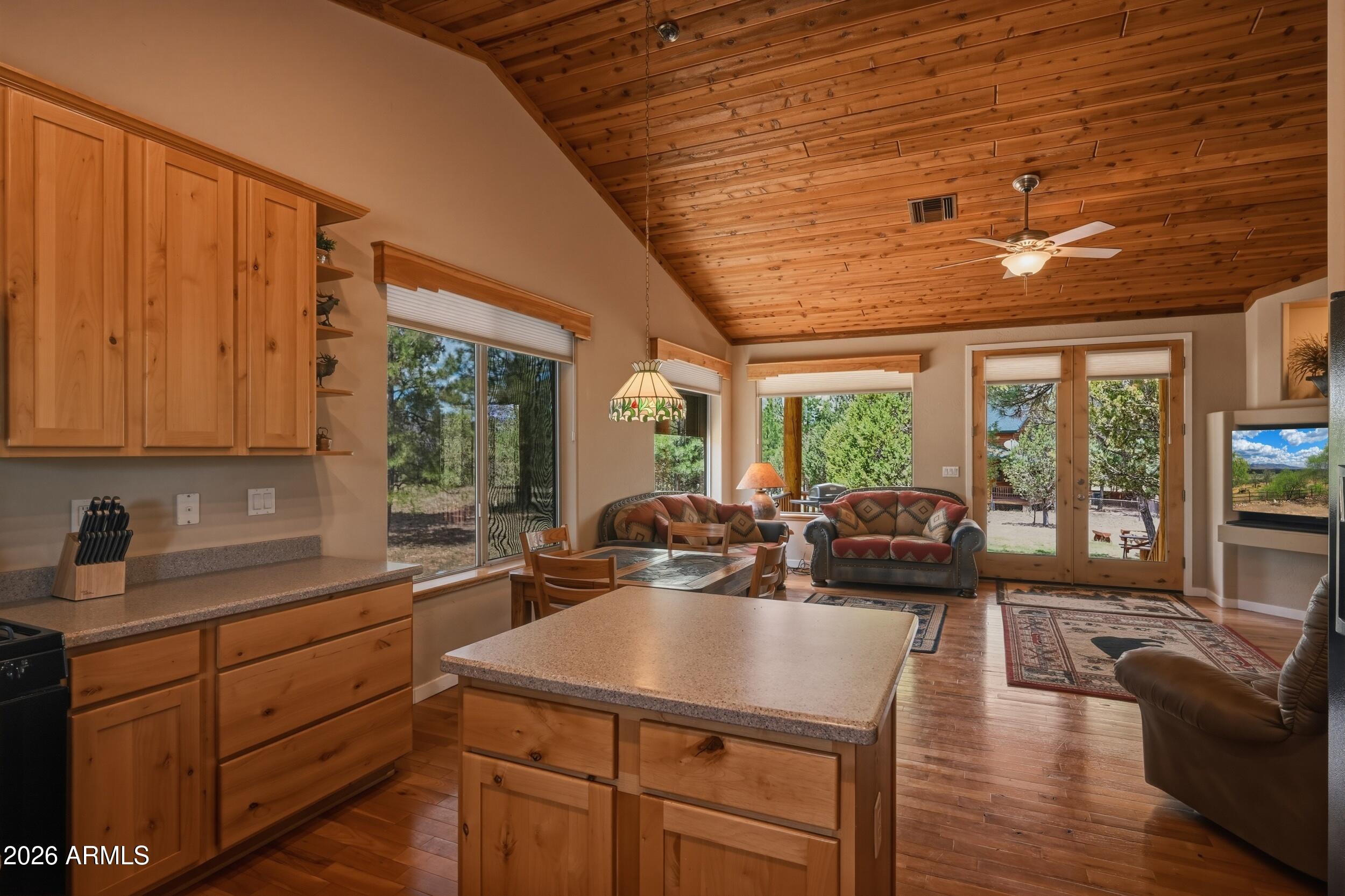 PINE CANYON 2 - Residential