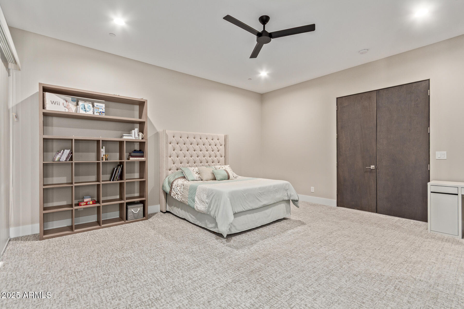 PINNACLE PEAK RANCHOS - Residential