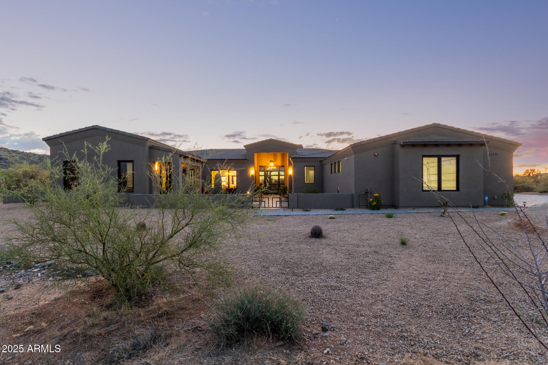 PINNACLE PEAK RANCHOS - Residential