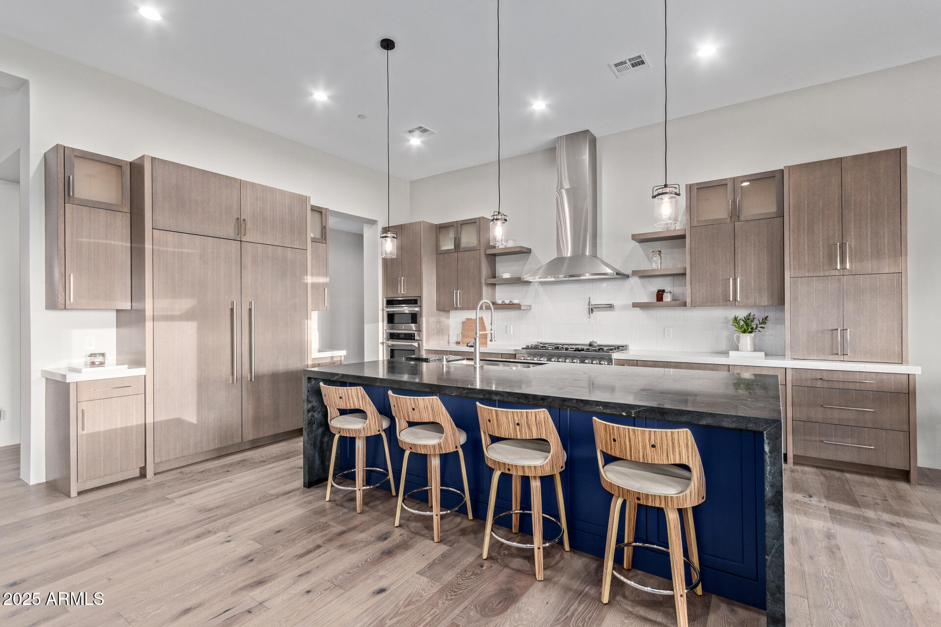 PINNACLE PEAK RANCHOS - Residential