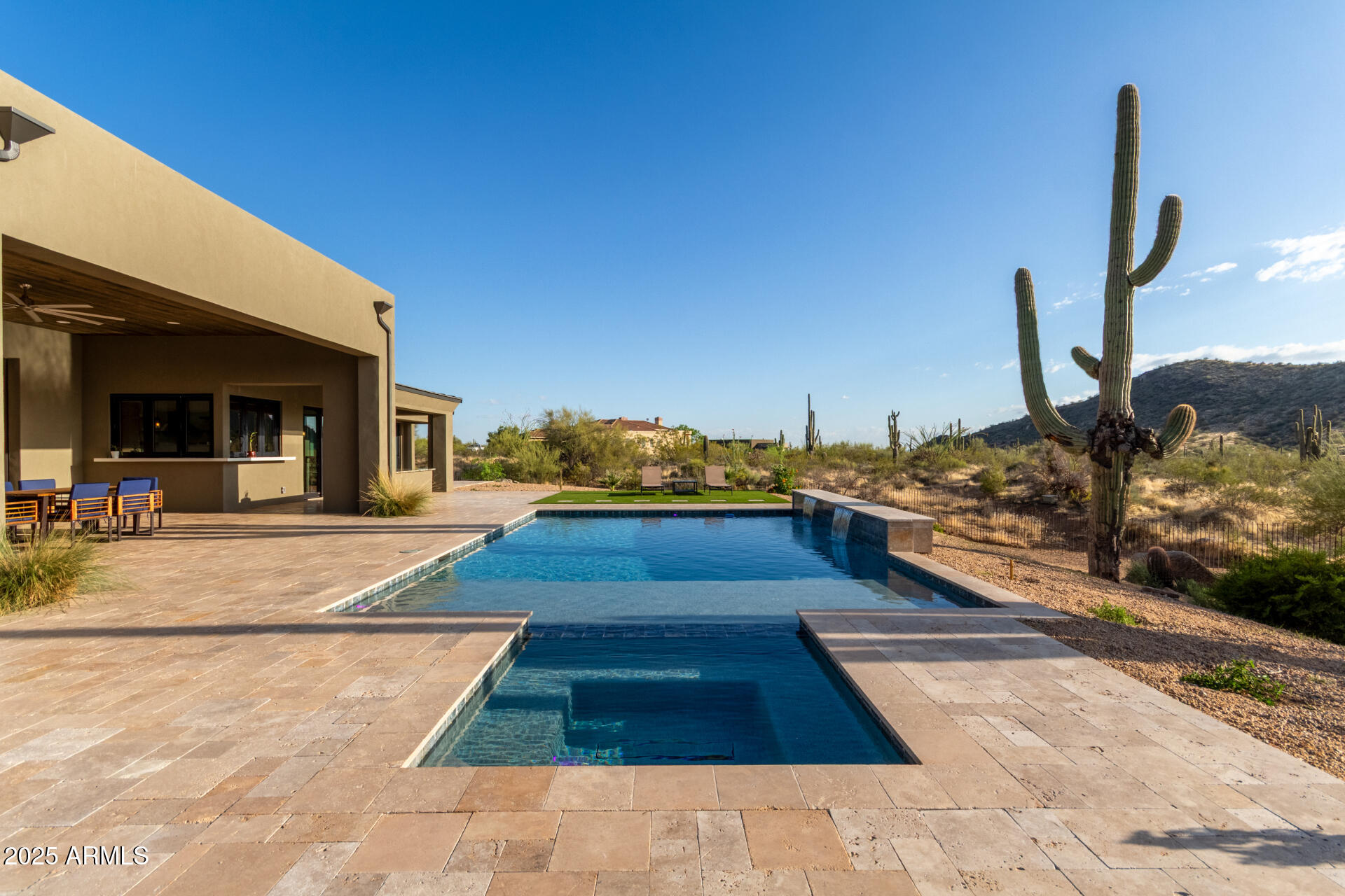PINNACLE PEAK RANCHOS - Residential
