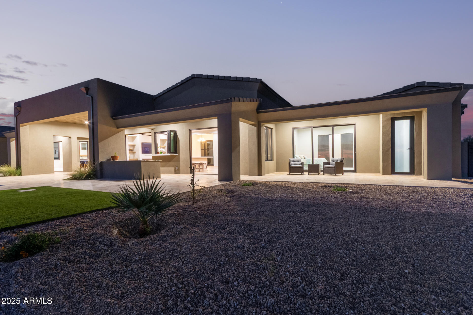 PINNACLE PEAK RANCHOS - Residential