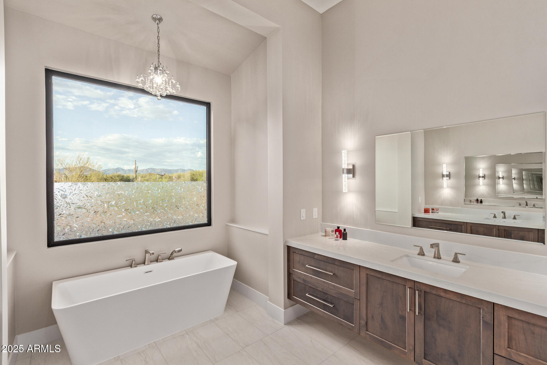 PINNACLE PEAK RANCHOS - Residential
